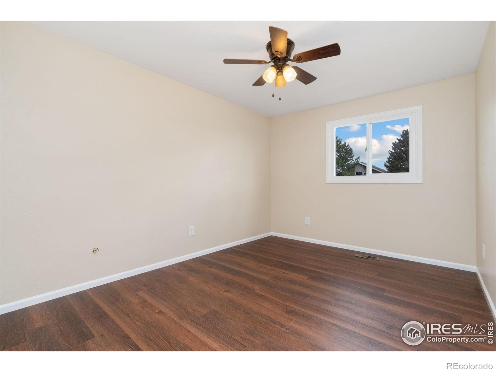 MLS Image #12 for 4282  peach tree court,loveland, Colorado