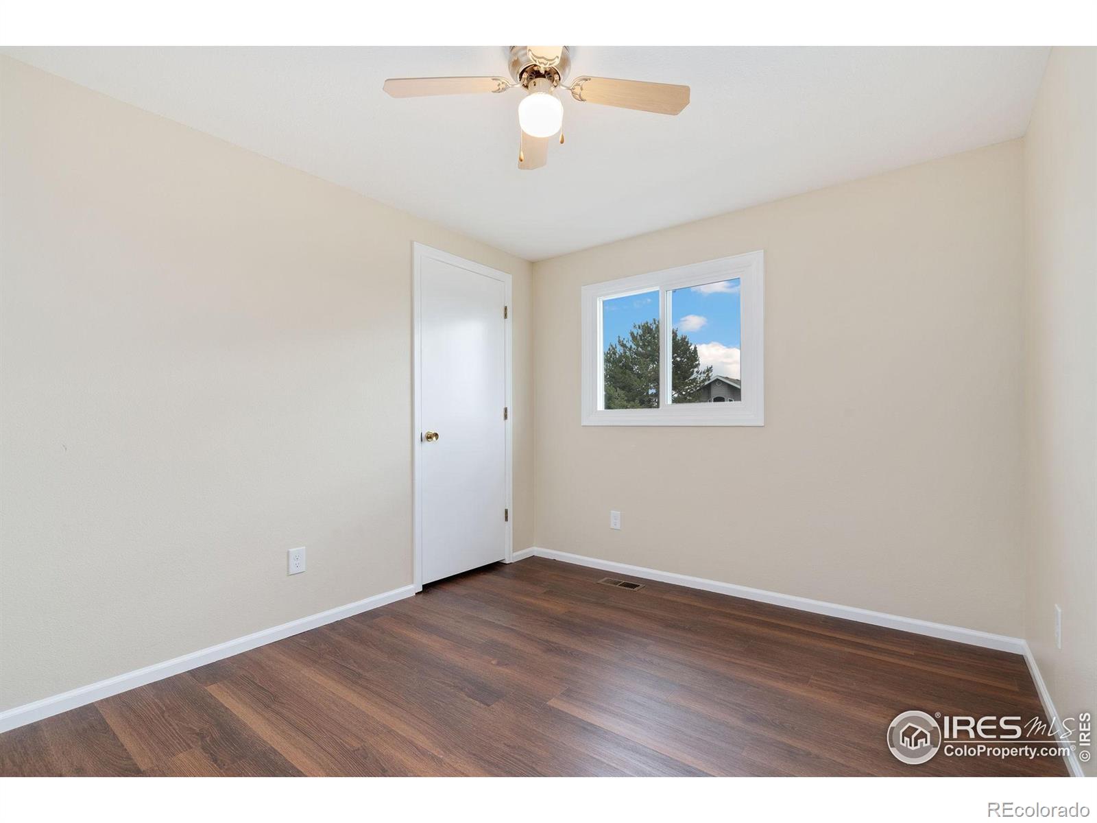 MLS Image #14 for 4282  peach tree court,loveland, Colorado