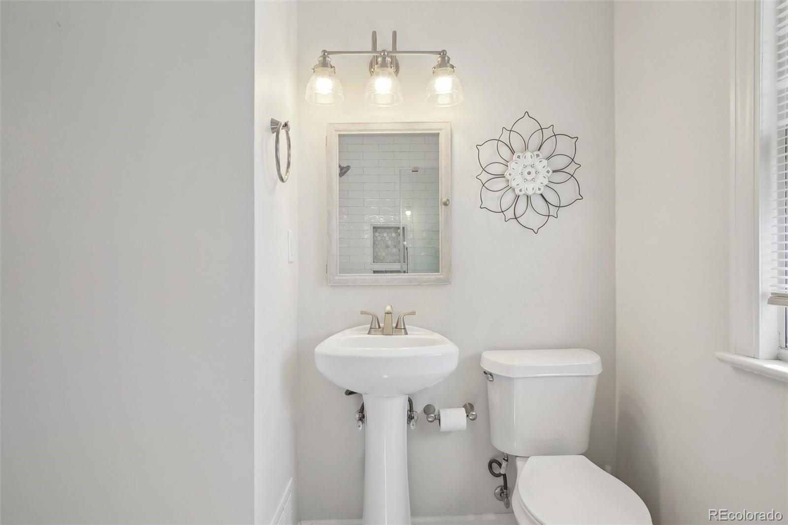 MLS Image #18 for 1431 s glencoe street,denver, Colorado
