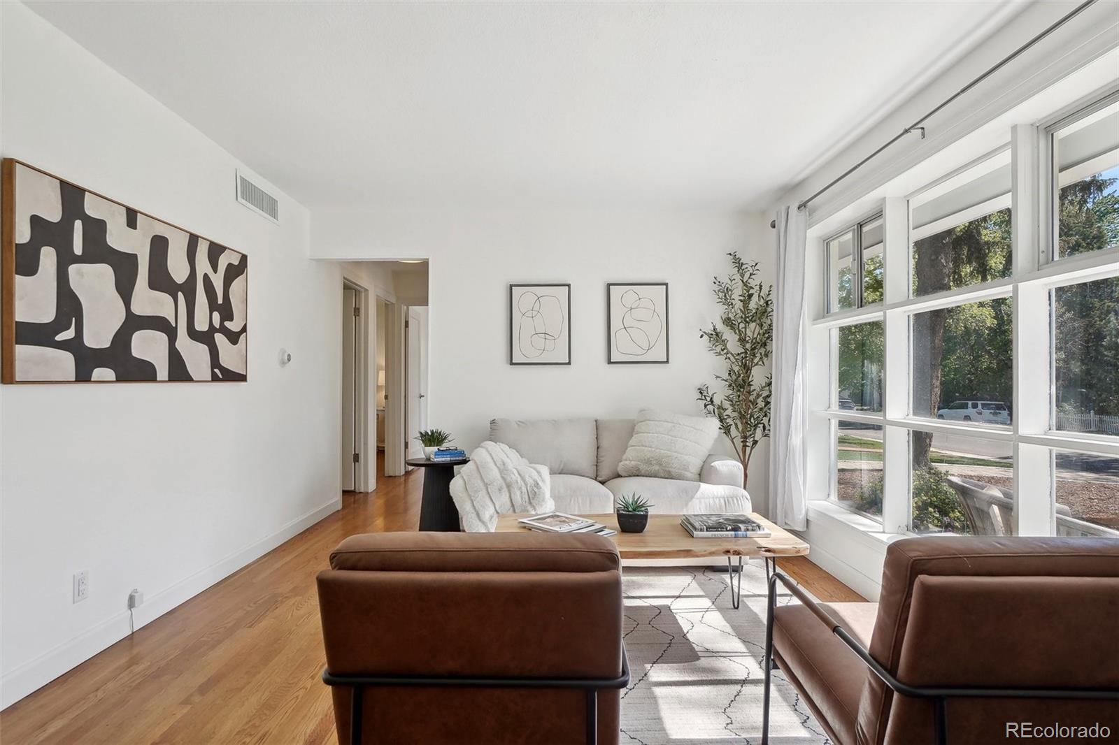 MLS Image #6 for 1431 s glencoe street,denver, Colorado
