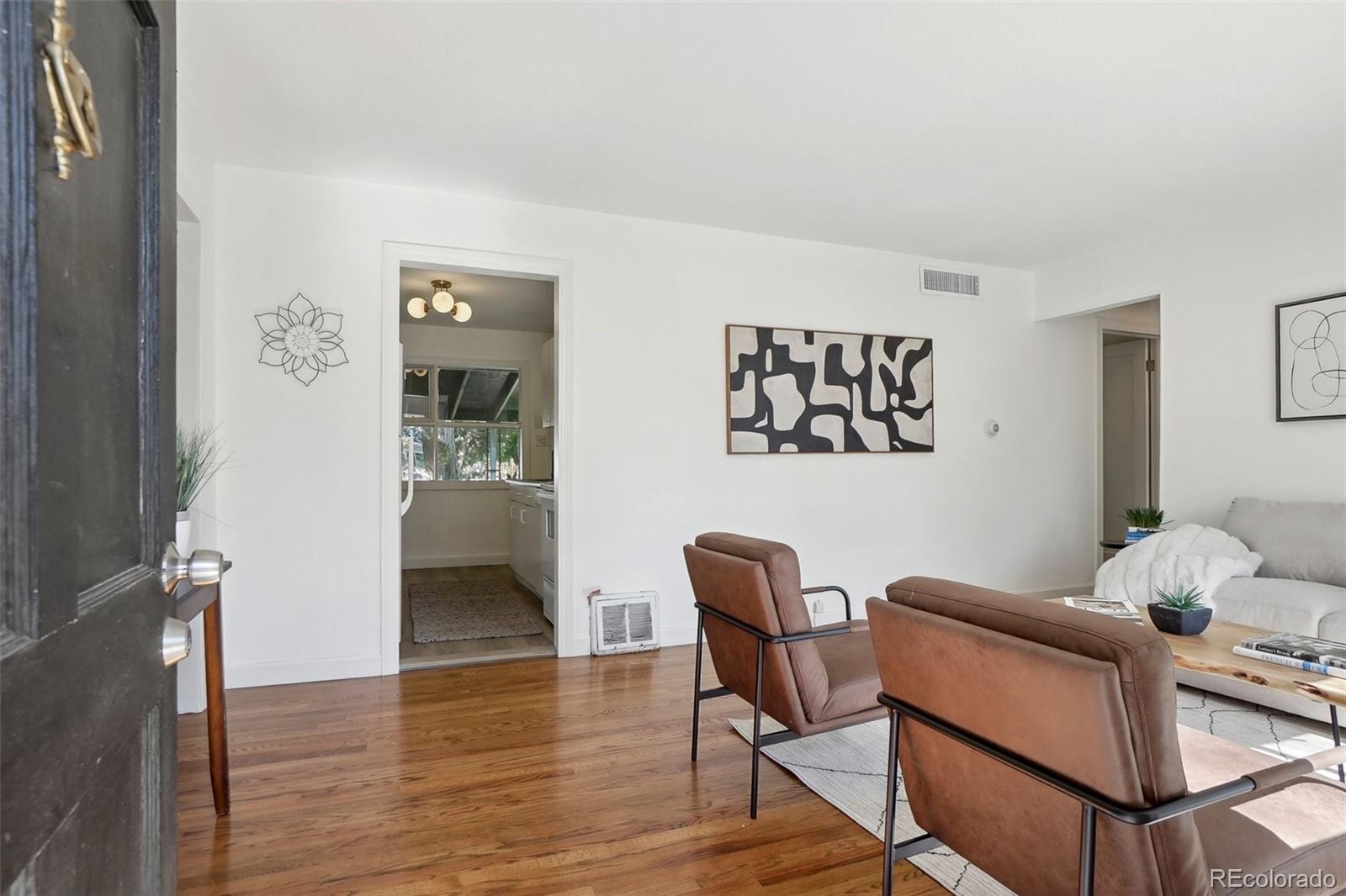 MLS Image #9 for 1431 s glencoe street,denver, Colorado