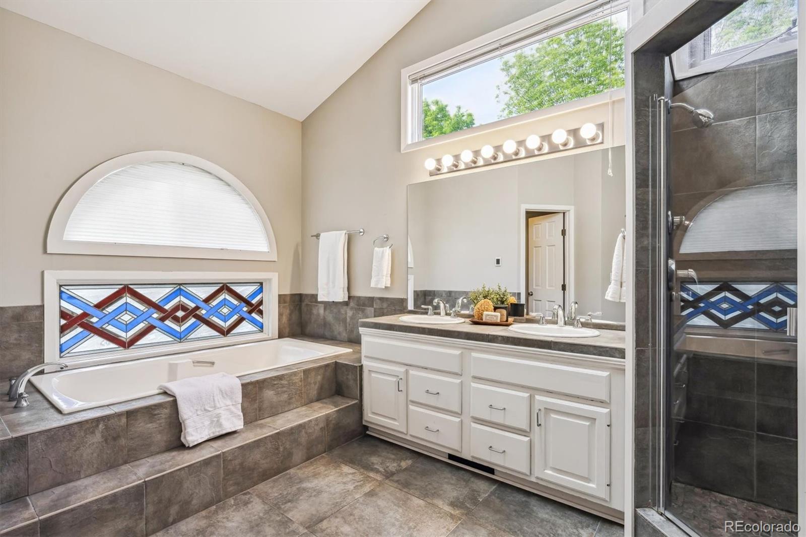 MLS Image #18 for 345  harrison street,denver, Colorado