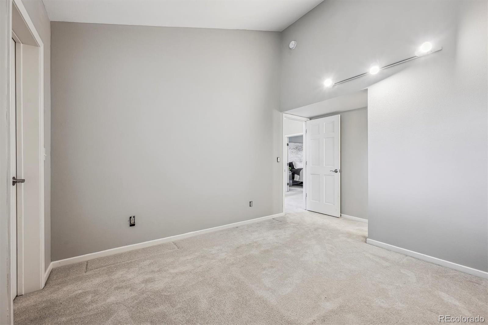 MLS Image #22 for 345  harrison street,denver, Colorado