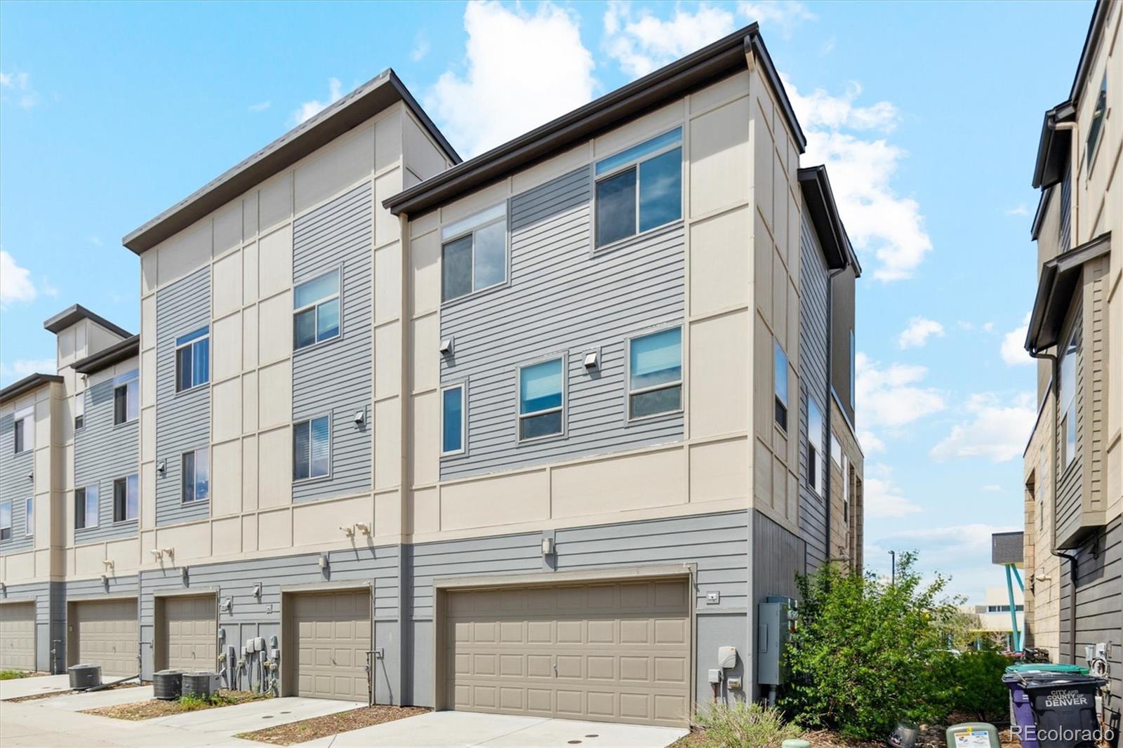 MLS Image #26 for 5682 n galena street,denver, Colorado