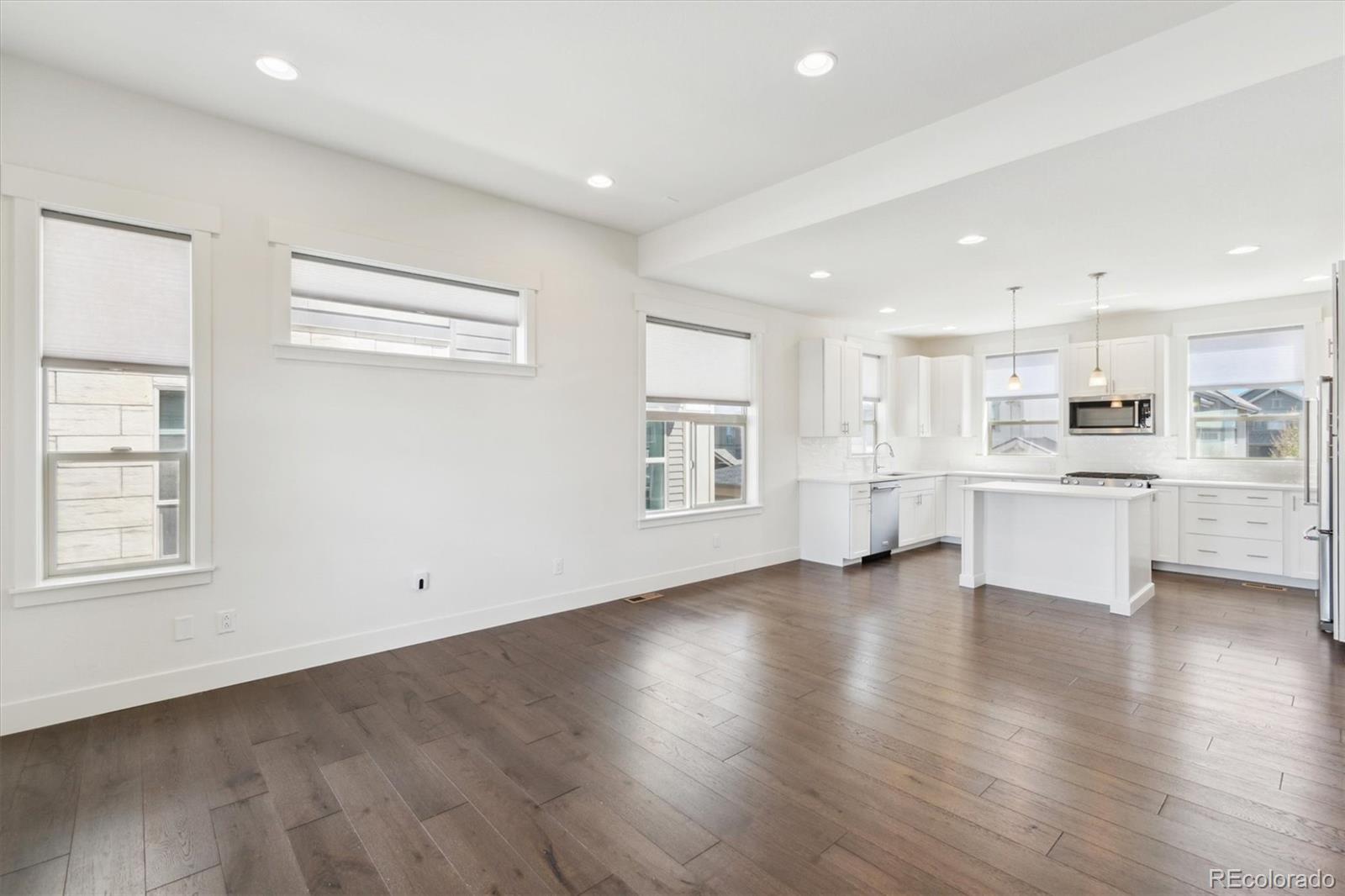 MLS Image #7 for 5682 n galena street,denver, Colorado