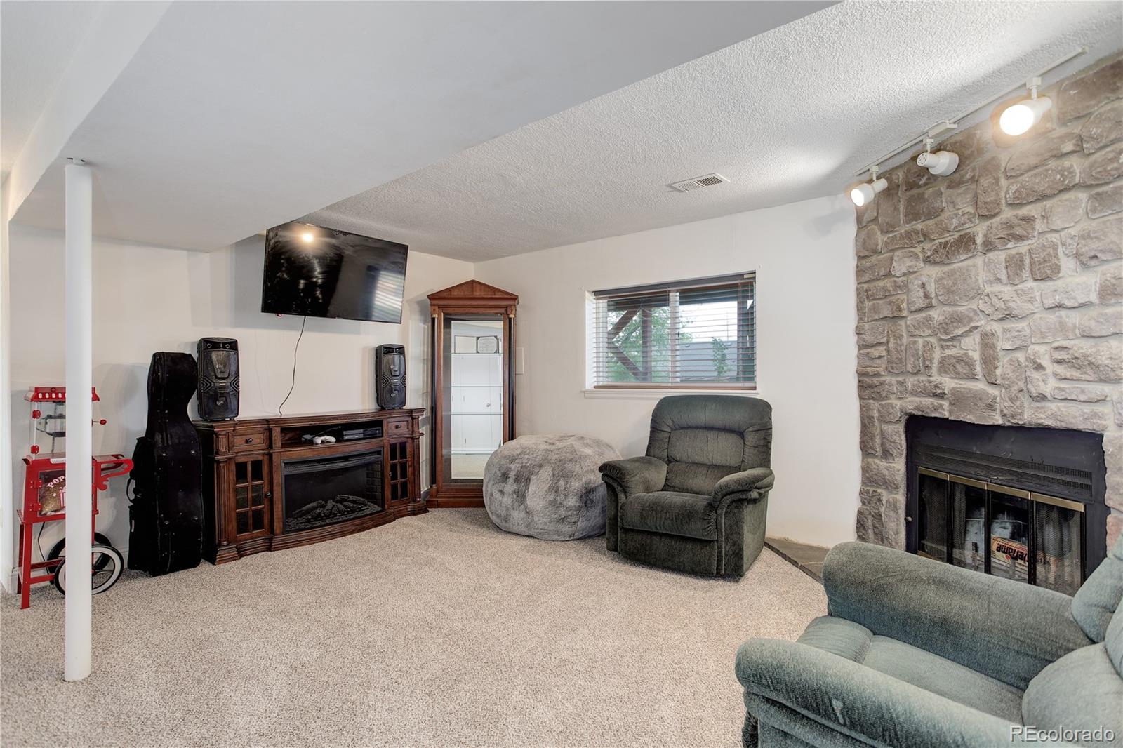 MLS Image #13 for 5861 s orleans way,centennial, Colorado