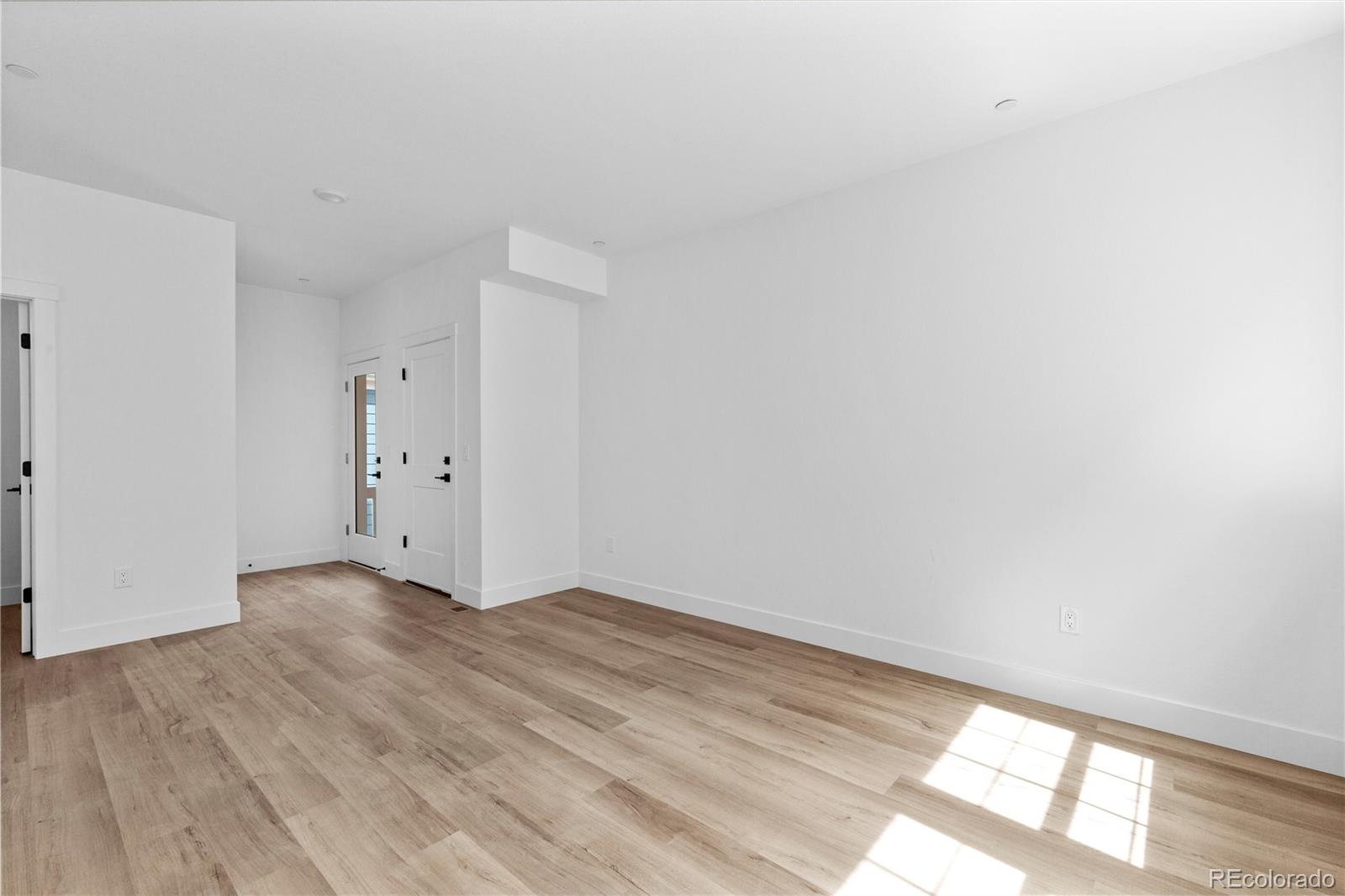 MLS Image #16 for 213  washington street,erie, Colorado