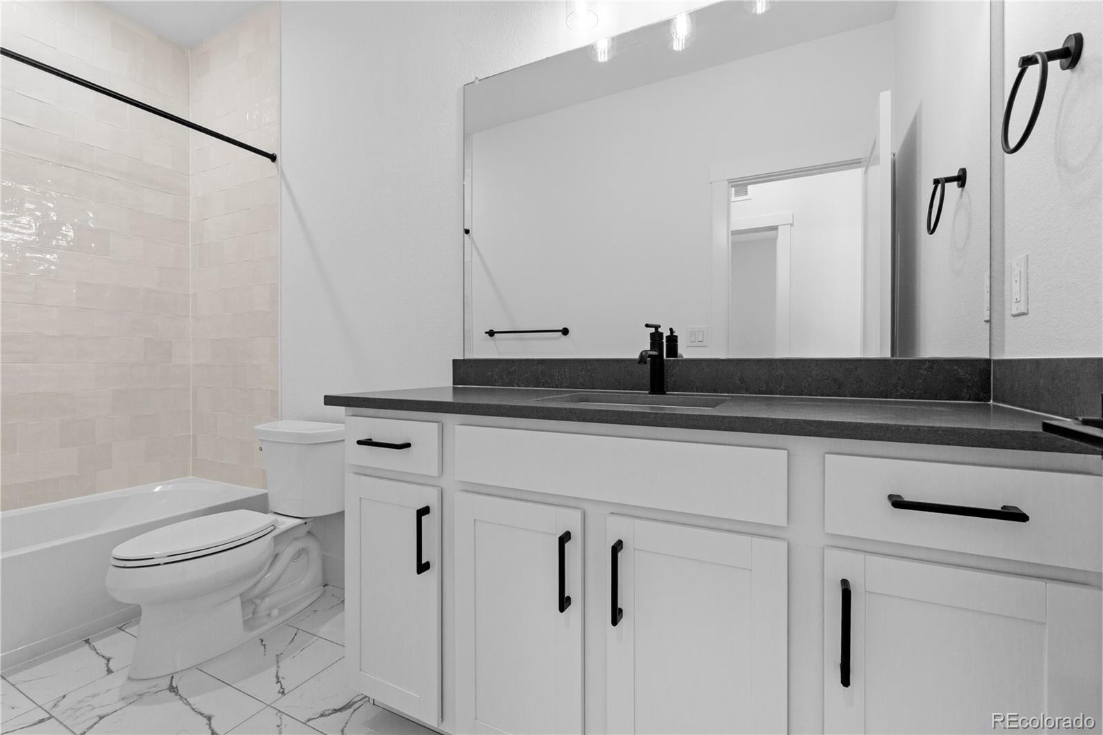 MLS Image #22 for 213  washington street,erie, Colorado