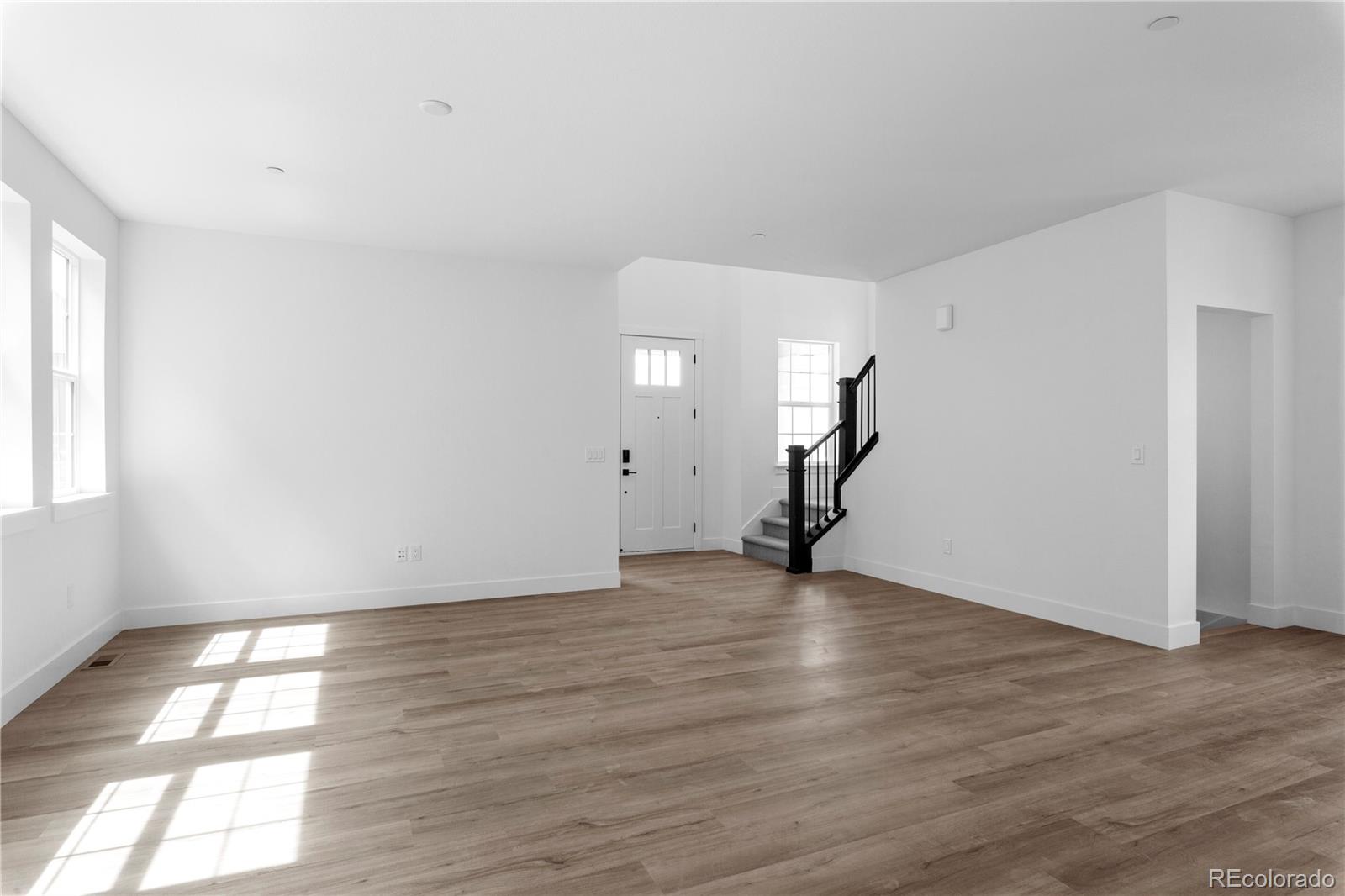 MLS Image #6 for 213  washington street,erie, Colorado