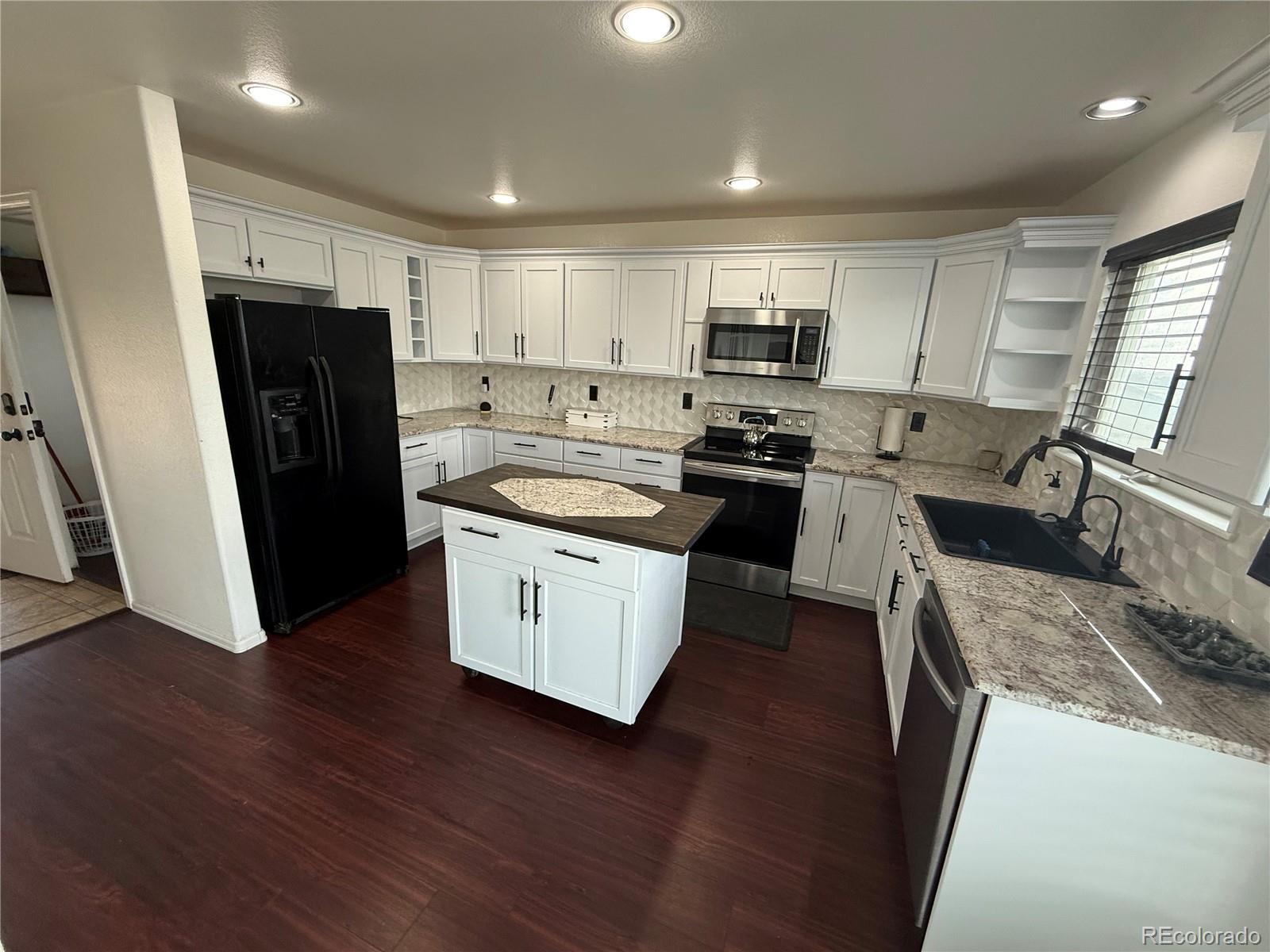 MLS Image #3 for 8318  ivory loop,peyton, Colorado