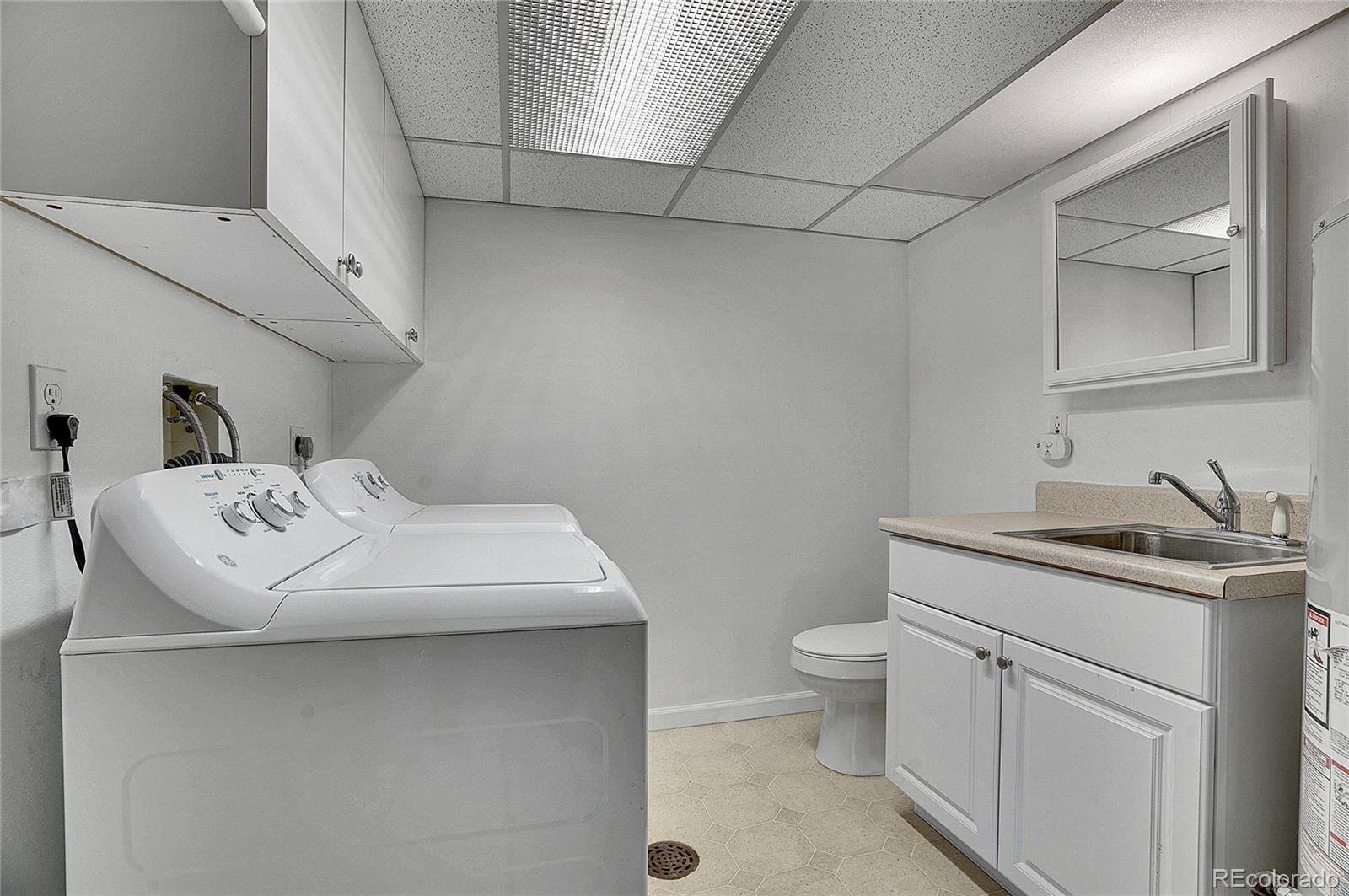 MLS Image #37 for 9099 w harvard place,lakewood, Colorado