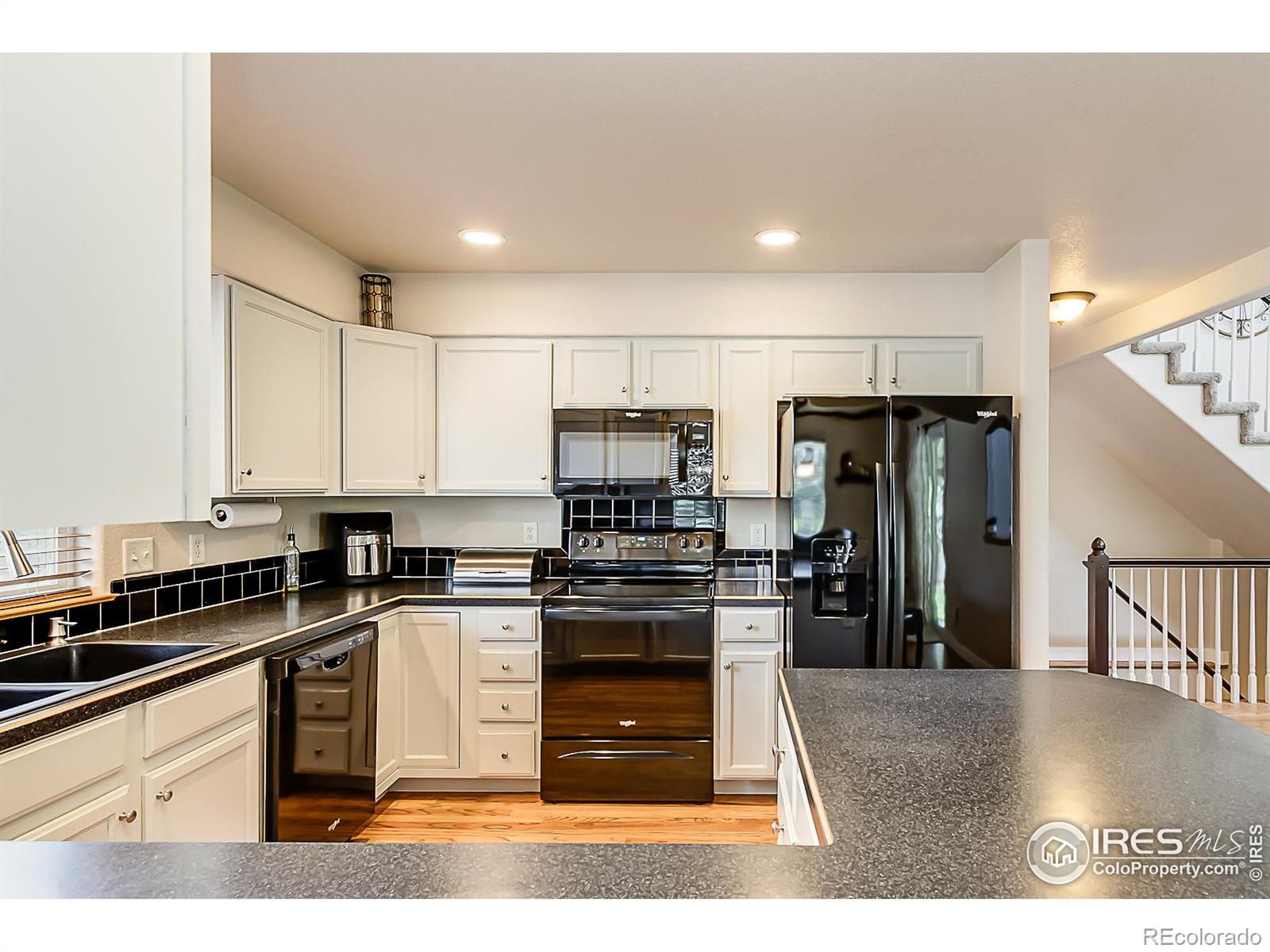 MLS Image #10 for 1108  basin court,windsor, Colorado