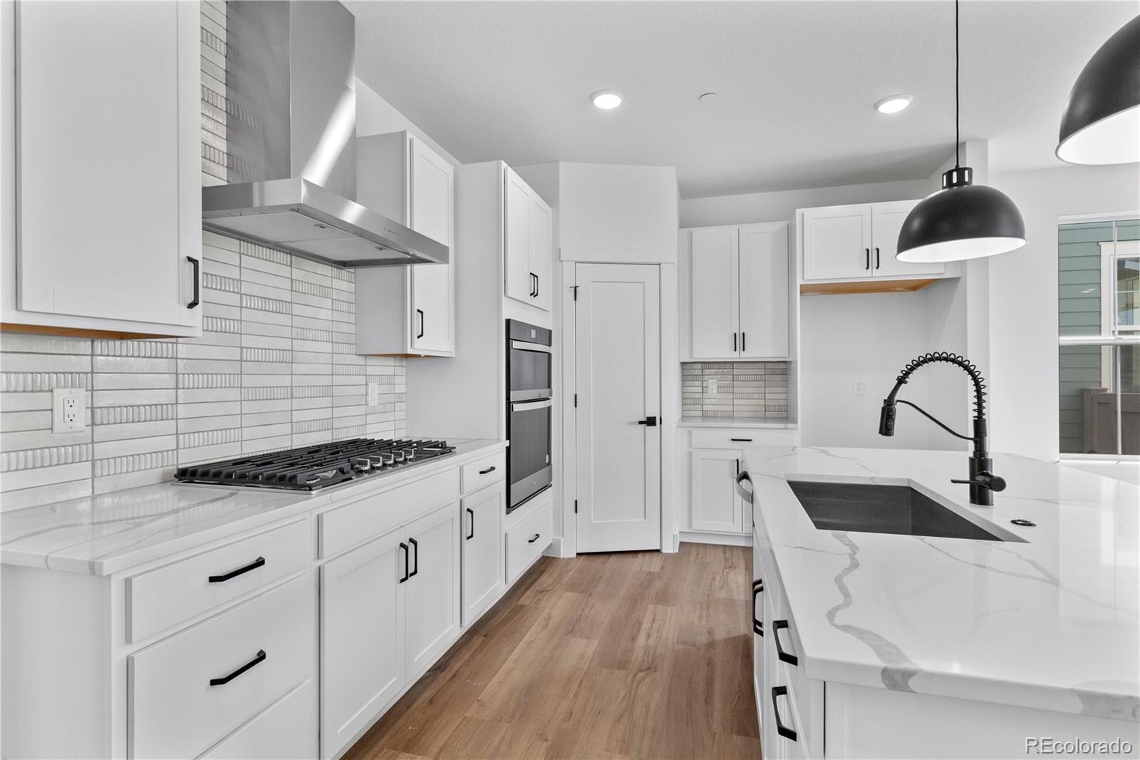 MLS Image #11 for 223  washington street,erie, Colorado