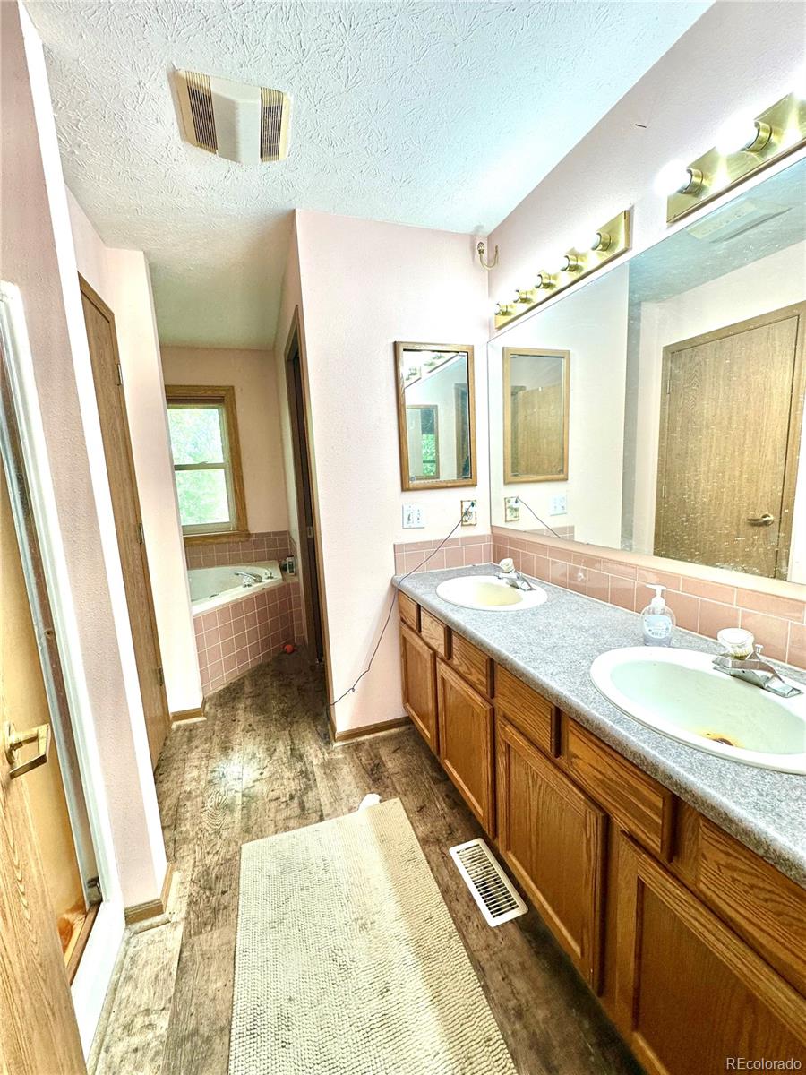 MLS Image #11 for 24938  county road 18 ,keenesburg, Colorado