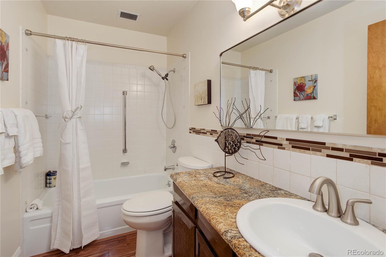 MLS Image #16 for 625 s alton way 10d,denver, Colorado