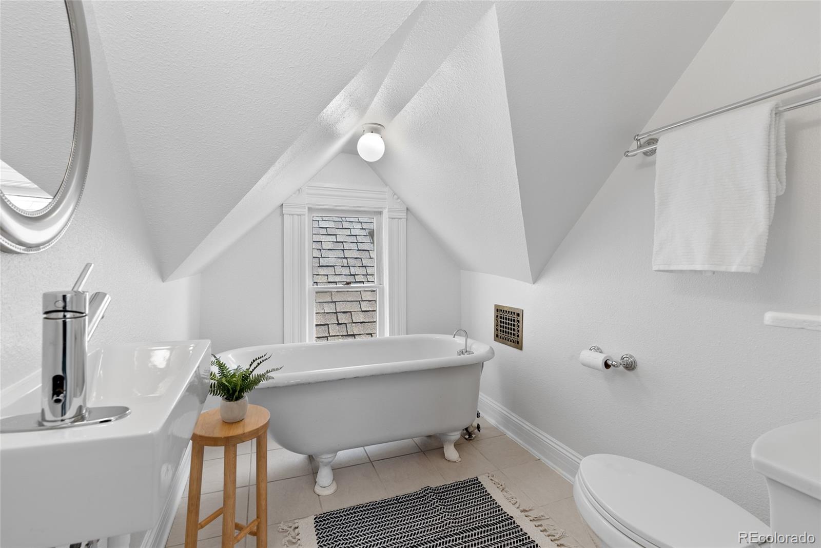 MLS Image #32 for 1529 e 22nd avenue,denver, Colorado