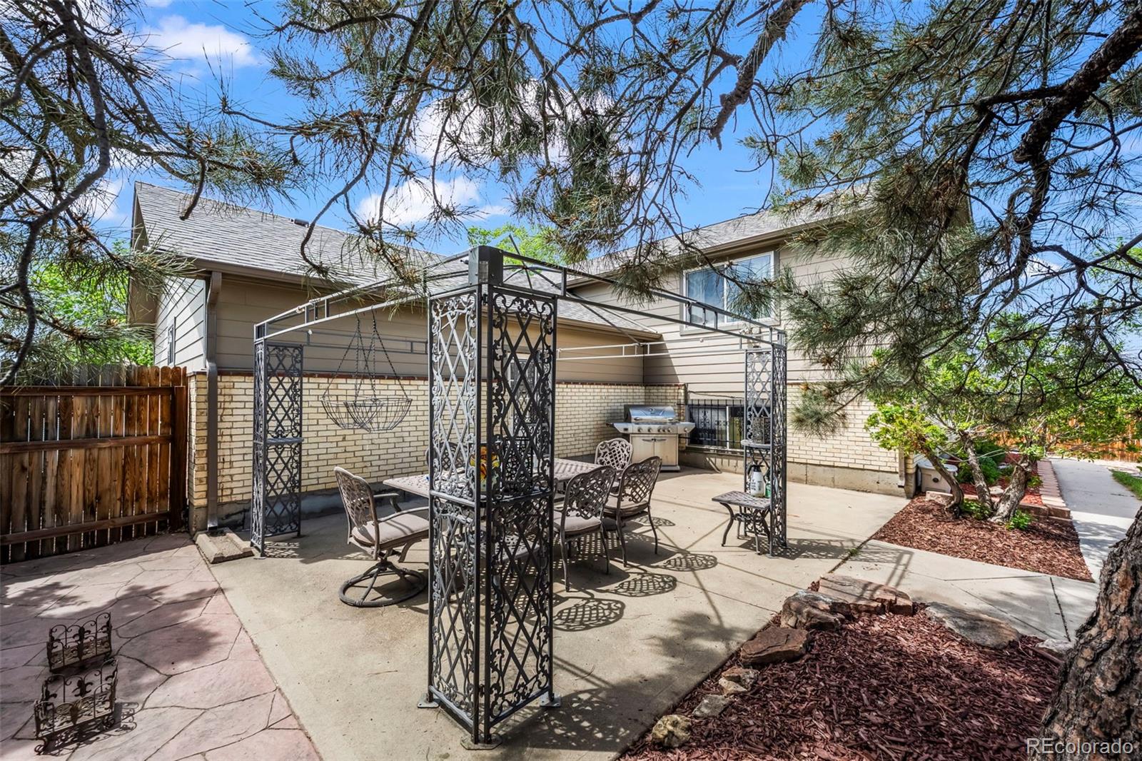 MLS Image #18 for 5338  granby street,denver, Colorado