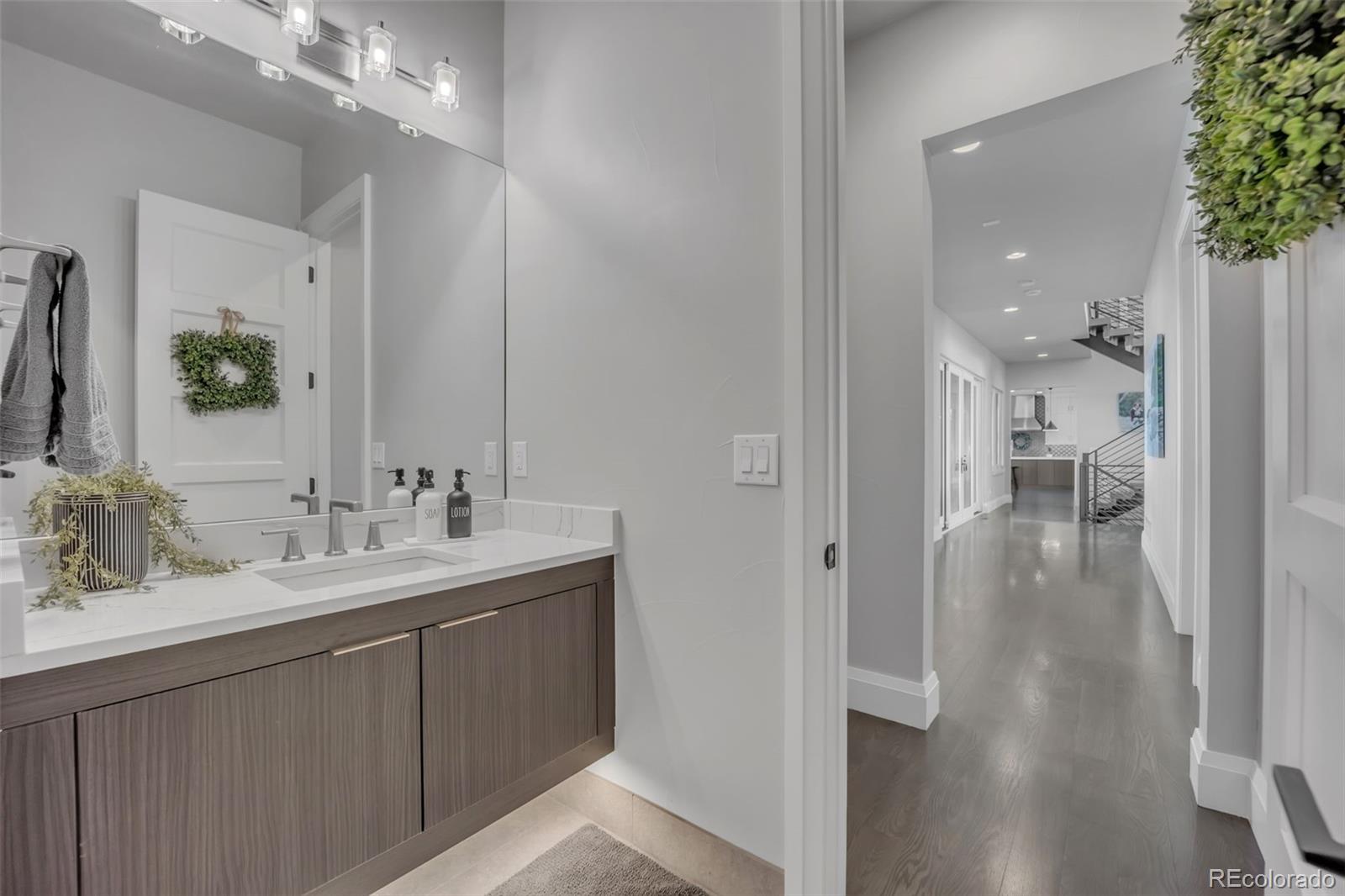 MLS Image #16 for 10095 s shadow hill drive,lone tree, Colorado