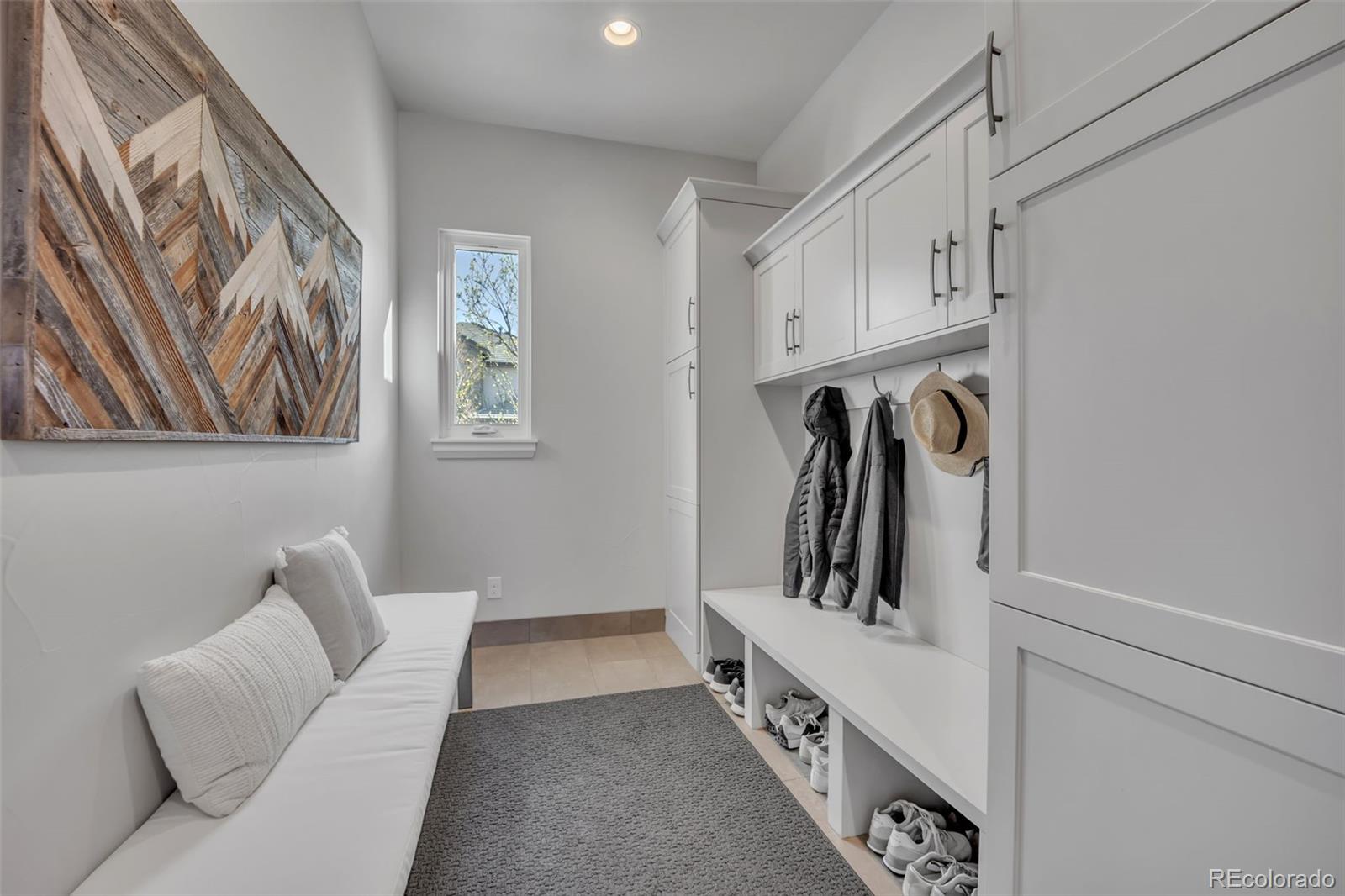 MLS Image #18 for 10095 s shadow hill drive,lone tree, Colorado
