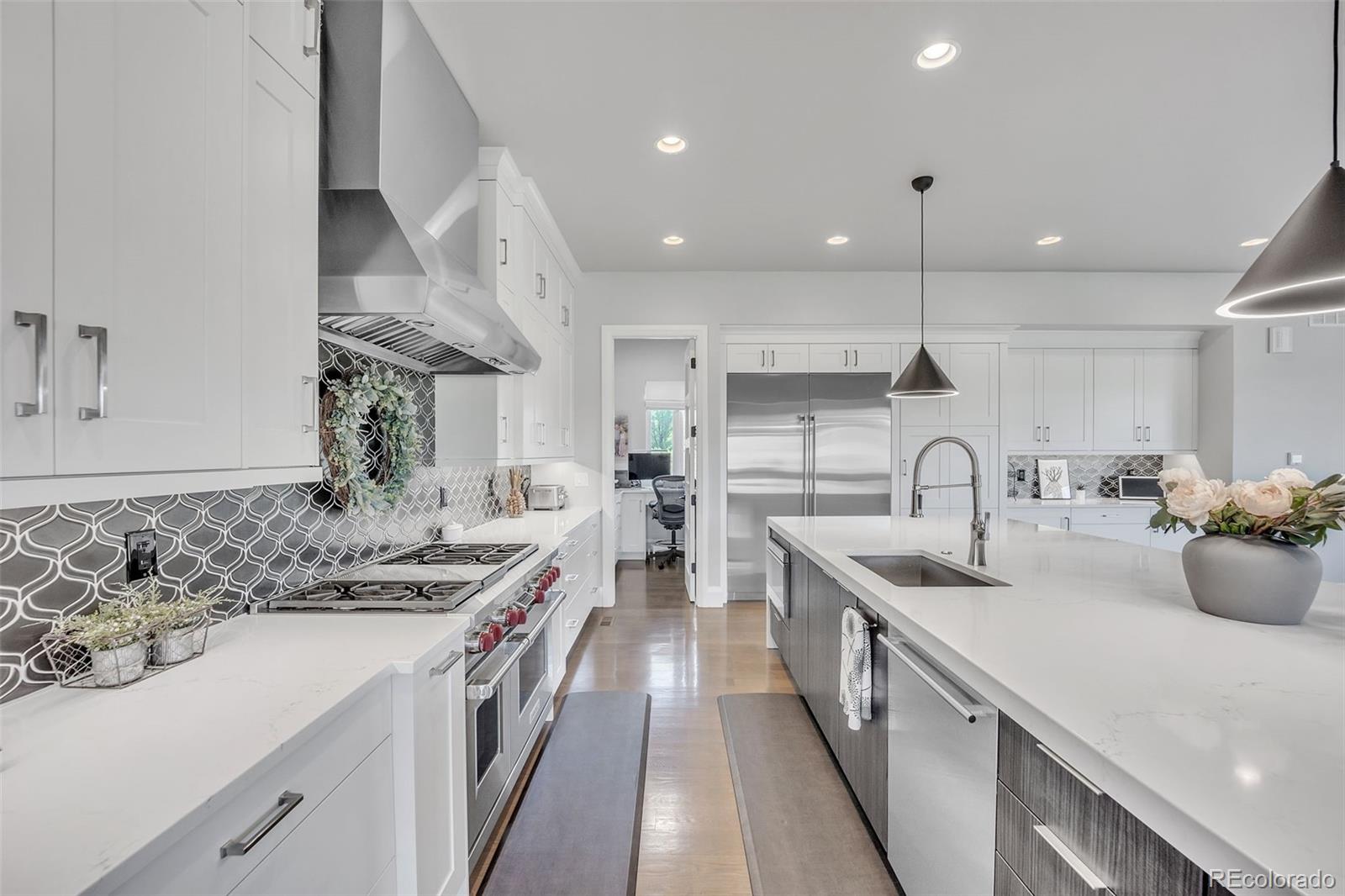 MLS Image #5 for 10095 s shadow hill drive,lone tree, Colorado