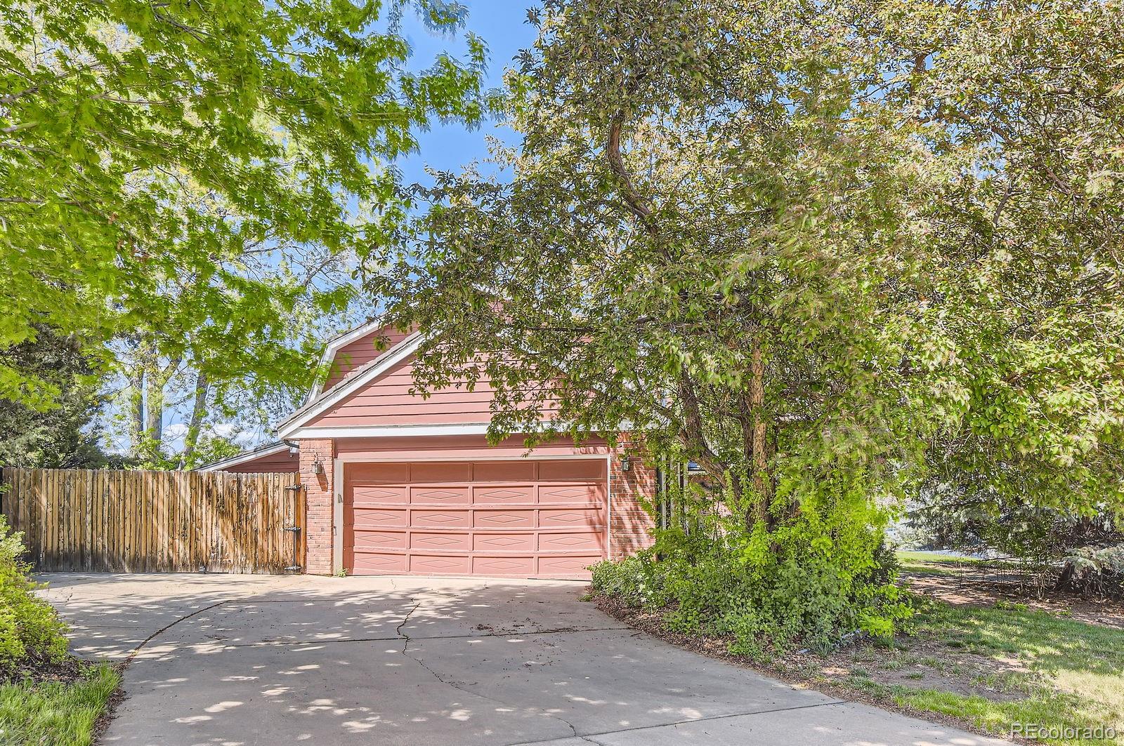 MLS Image #26 for 3825 s peach way,denver, Colorado