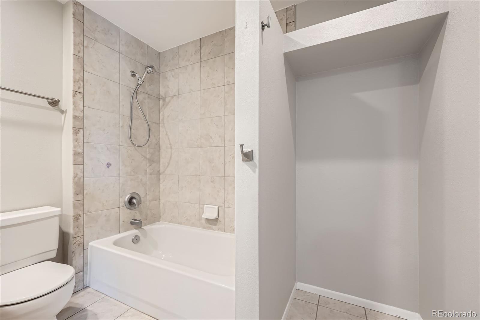 MLS Image #15 for 6727 s race street,centennial, Colorado