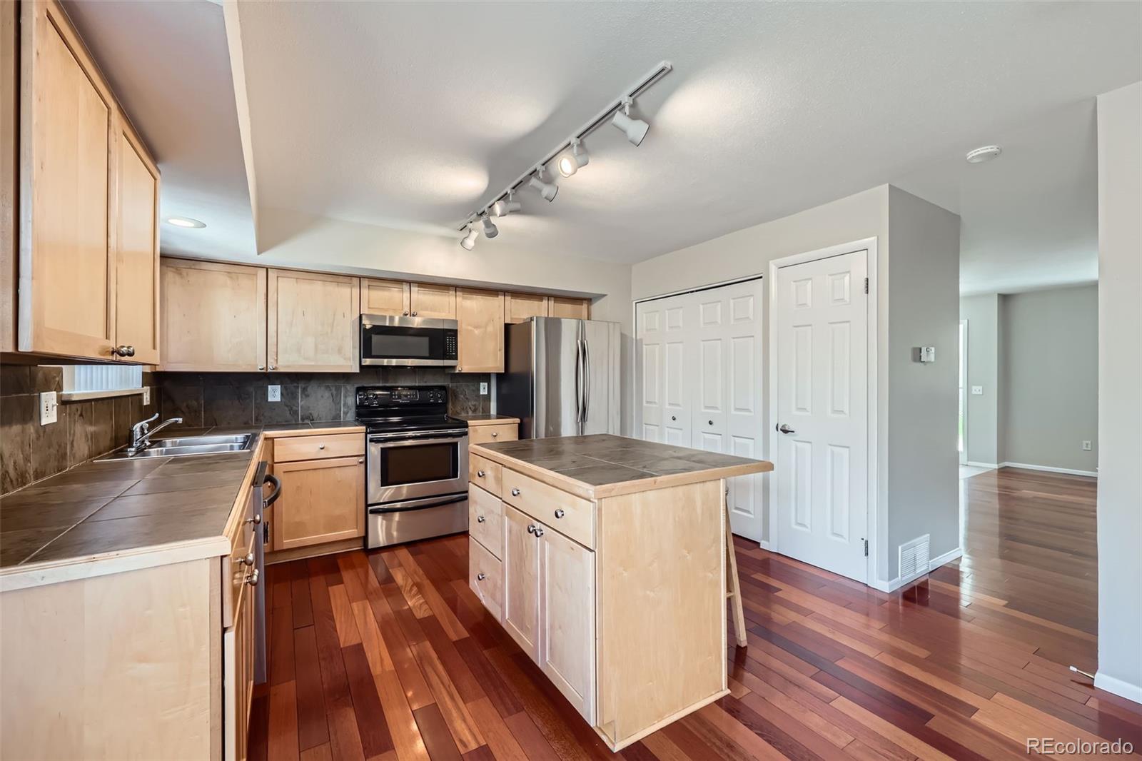 MLS Image #7 for 6727 s race street,centennial, Colorado