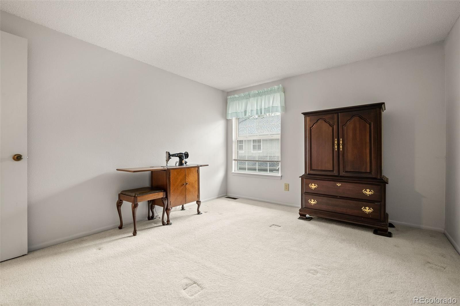 MLS Image #28 for 7761 s curtice drive,littleton, Colorado