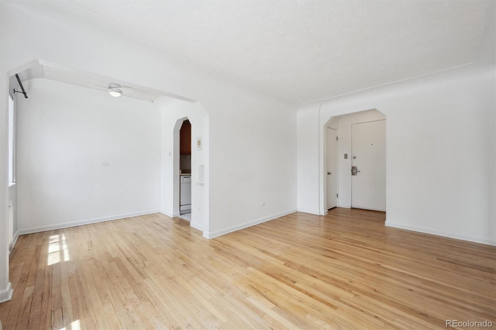MLS Image #6 for 1130 n pennsylvania street,denver, Colorado