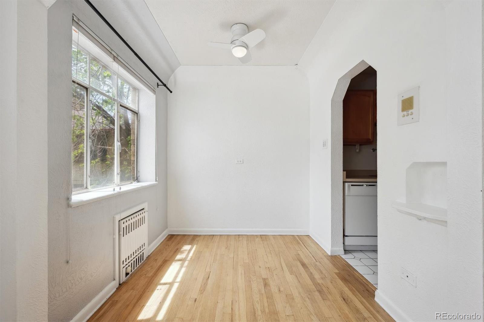 MLS Image #8 for 1130 n pennsylvania street,denver, Colorado