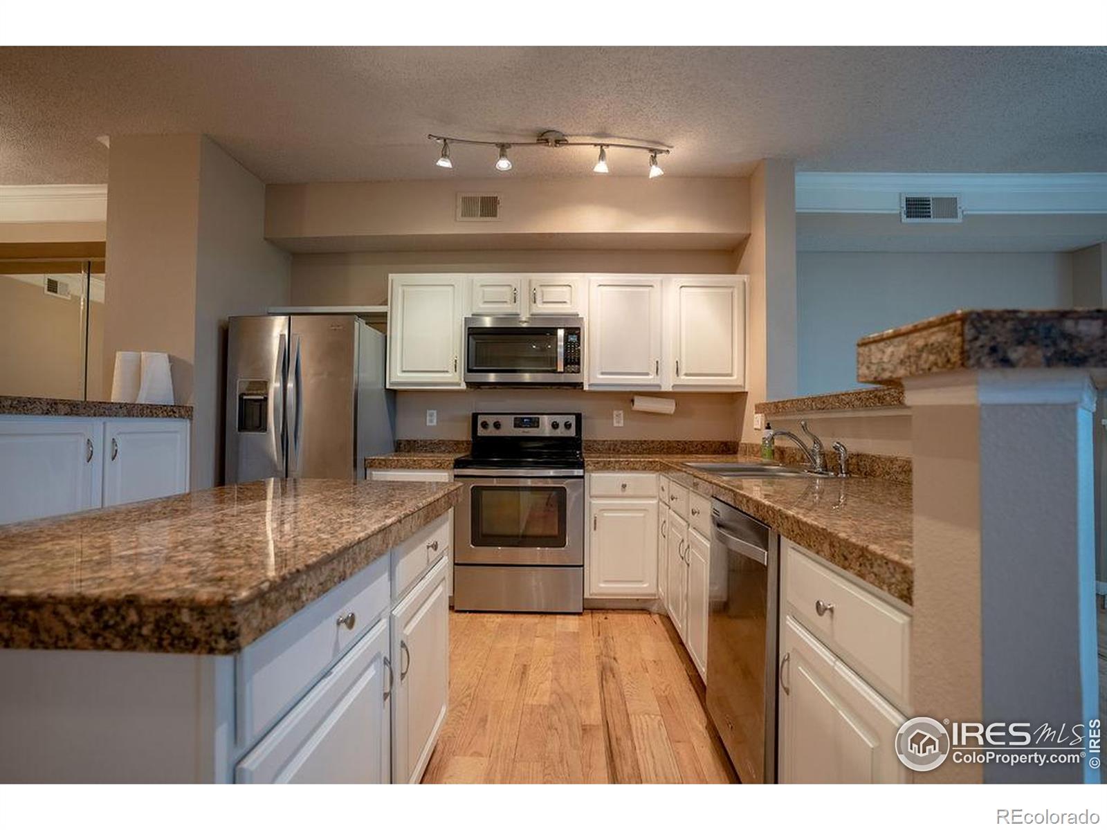 MLS Image #5 for 2092 n concord lane,superior, Colorado