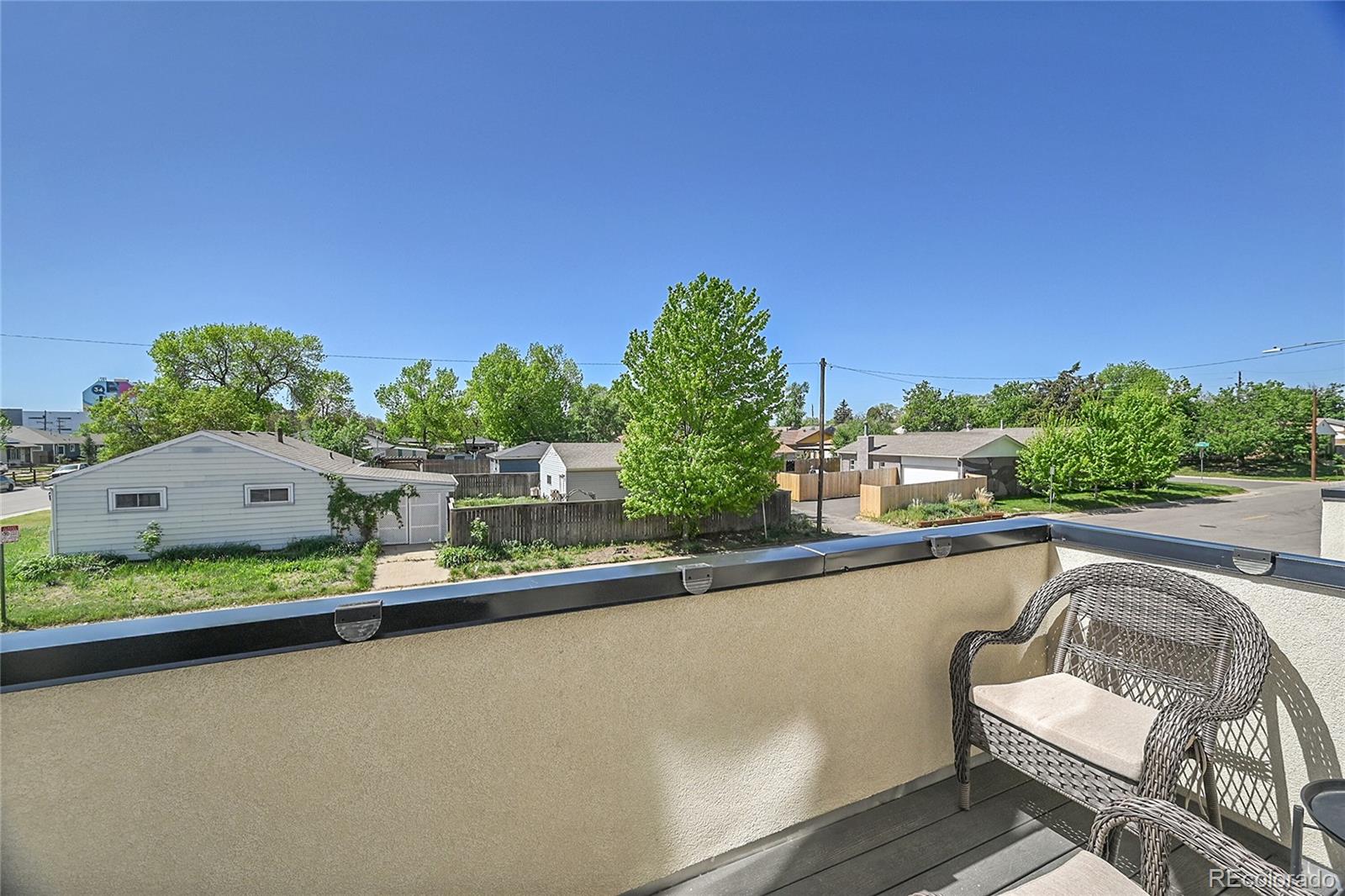 MLS Image #22 for 7035 e 38th avenue,denver, Colorado