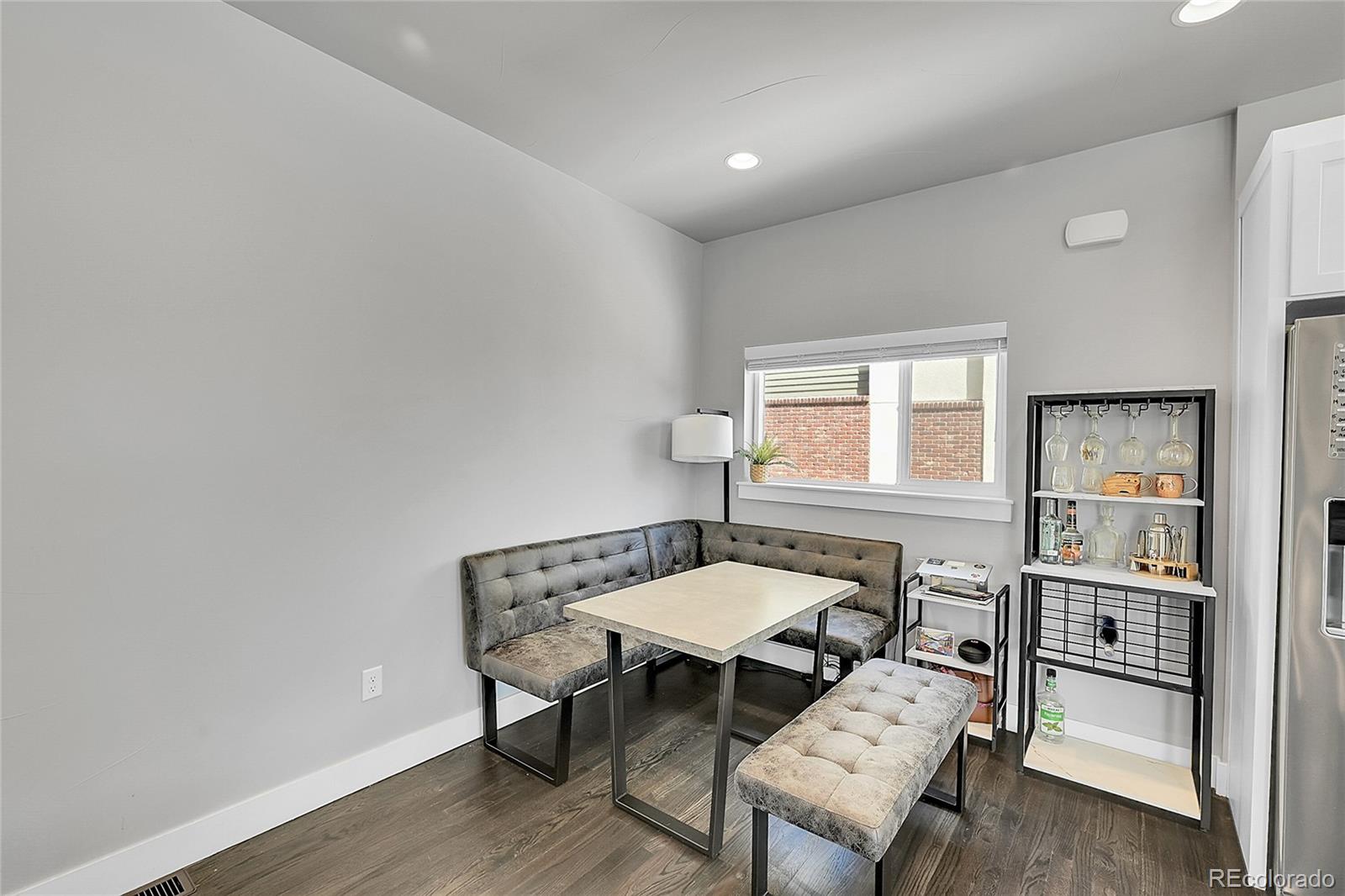 MLS Image #9 for 7035 e 38th avenue,denver, Colorado