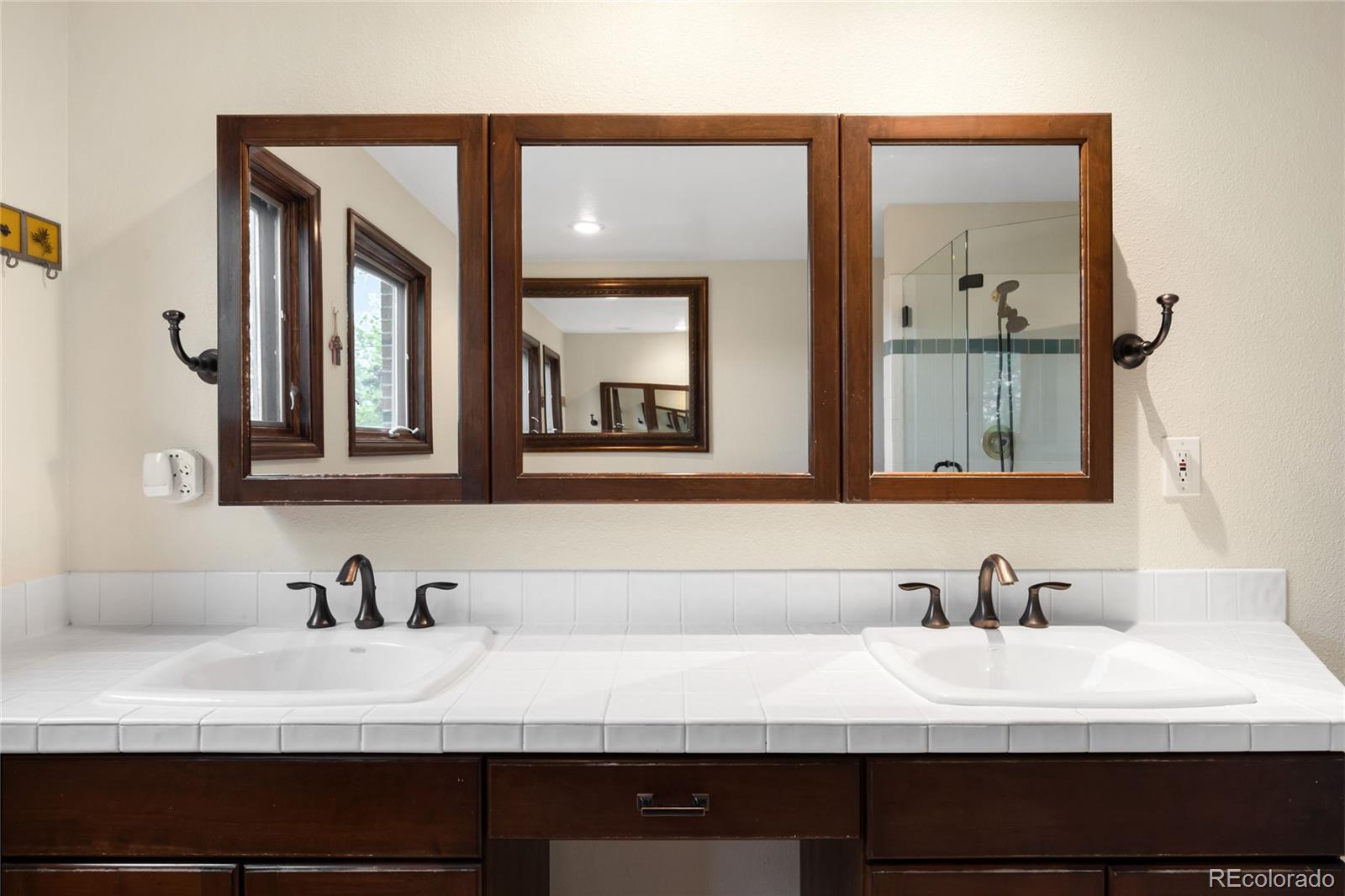 MLS Image #24 for 4398 w lake circle,littleton, Colorado