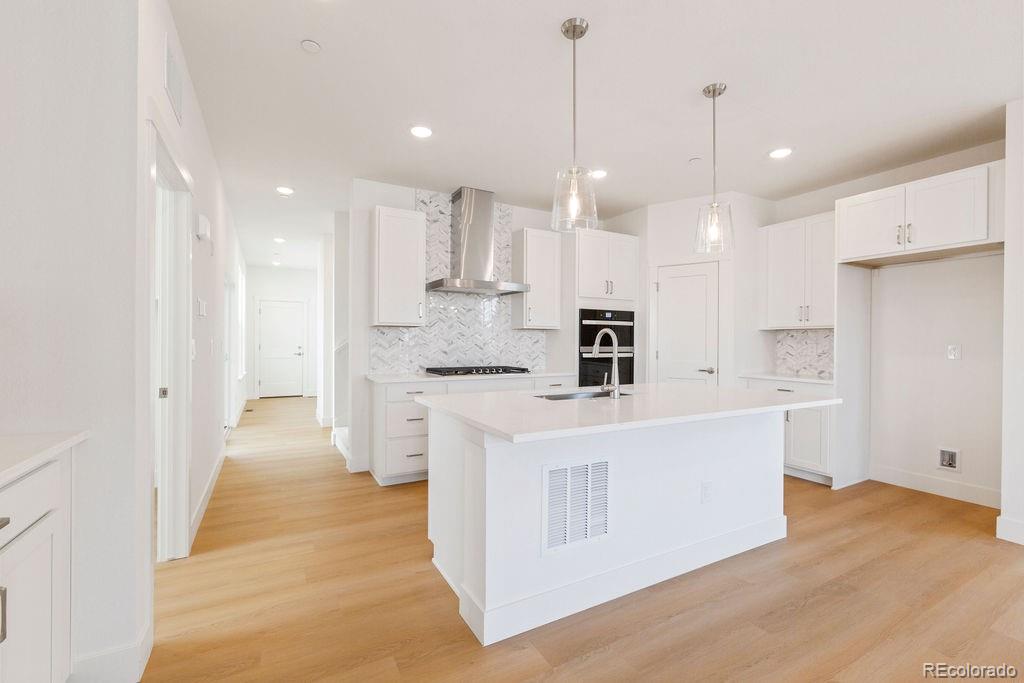MLS Image #10 for 245  washington street,erie, Colorado