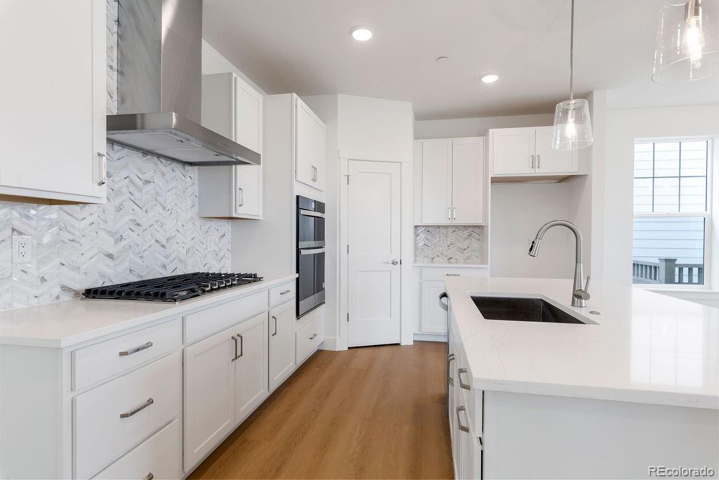 MLS Image #11 for 245  washington street,erie, Colorado
