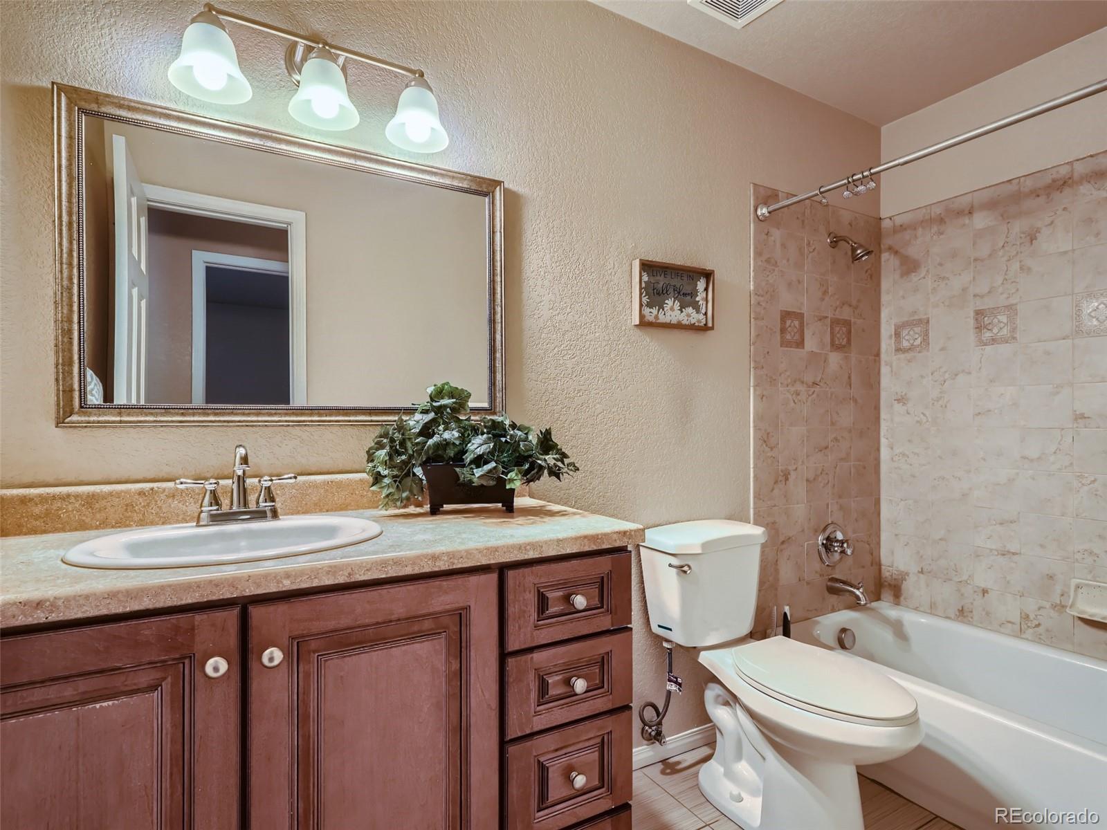 MLS Image #19 for 3540 e 5th avenue,denver, Colorado