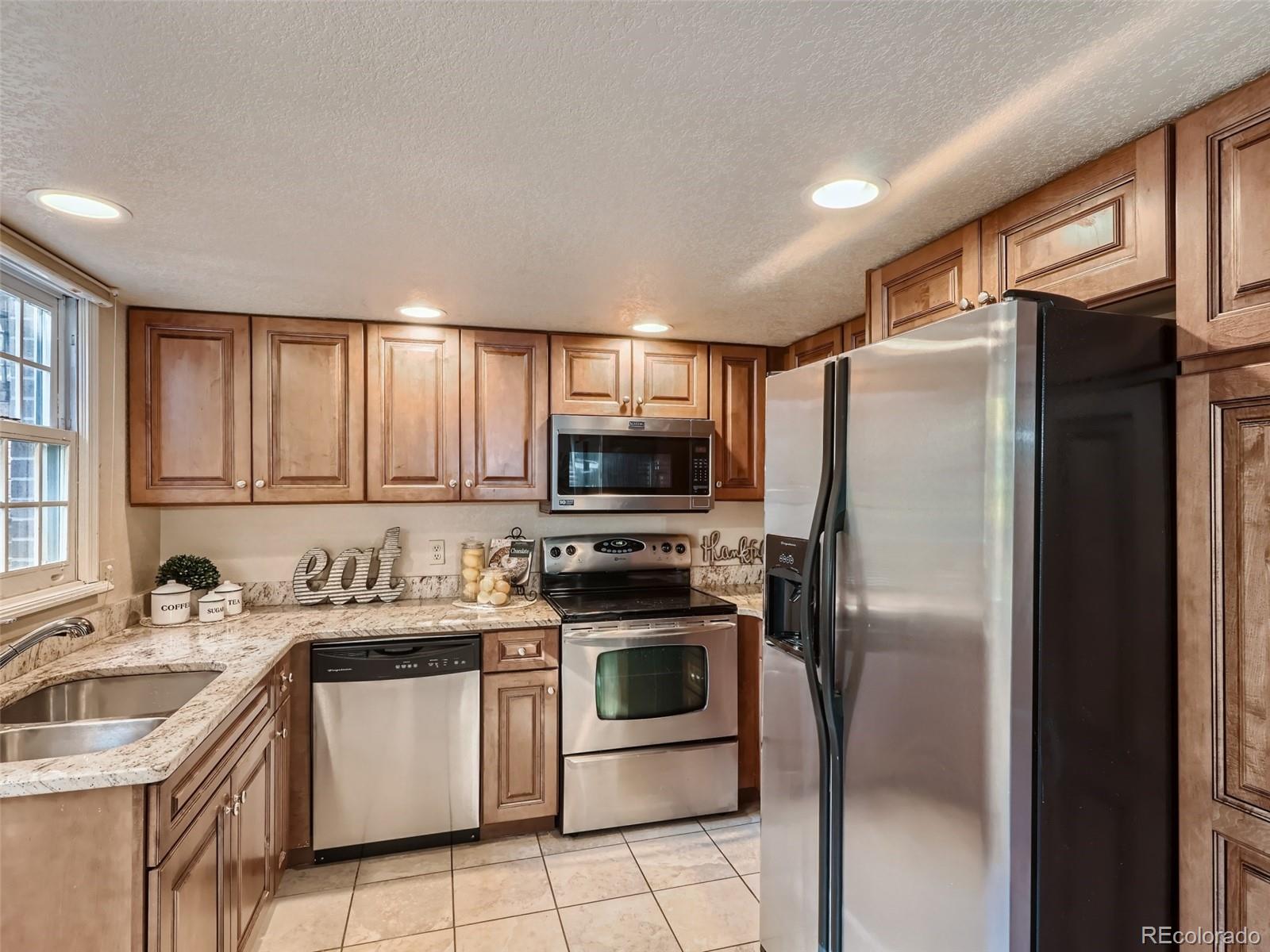 MLS Image #9 for 3540 e 5th avenue,denver, Colorado