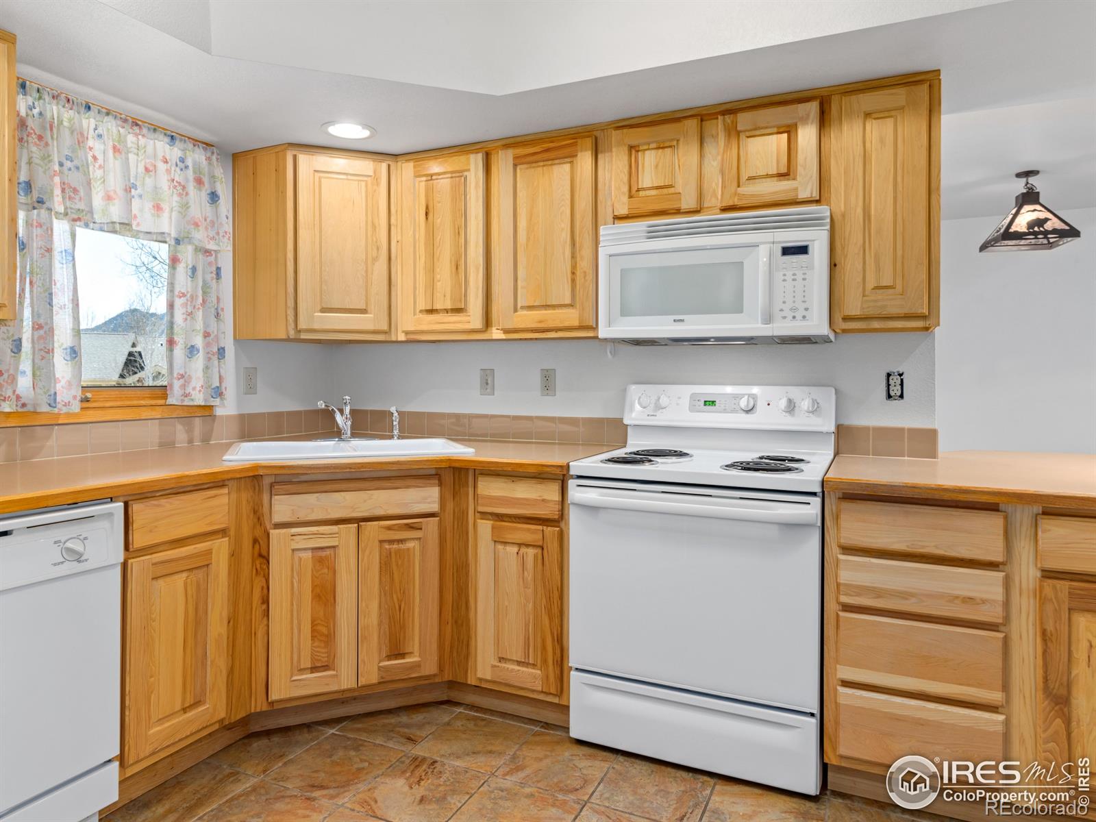 MLS Image #13 for 865  crabapple lane,estes park, Colorado