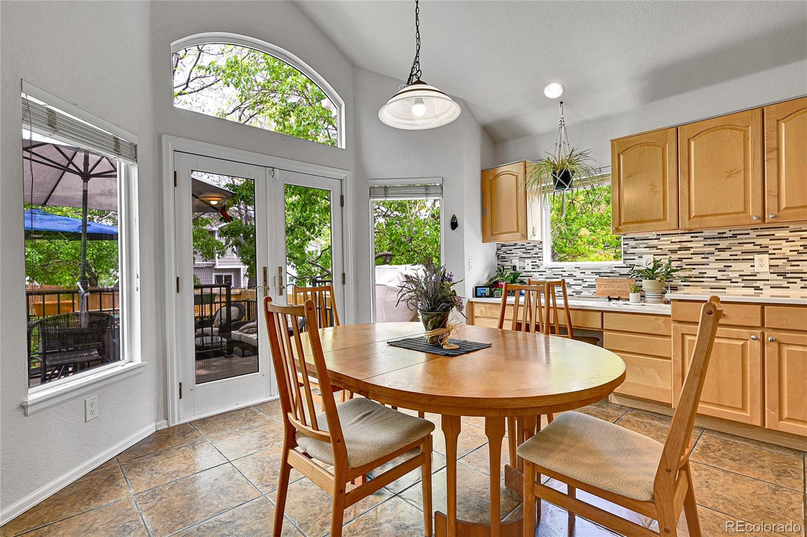 MLS Image #11 for 10653 w parkhill drive,littleton, Colorado