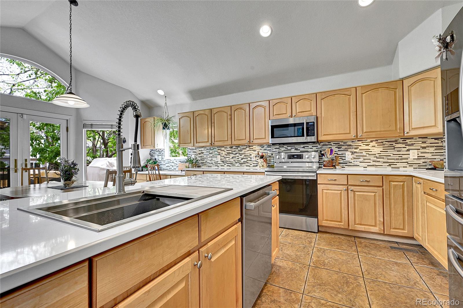 MLS Image #12 for 10653 w parkhill drive,littleton, Colorado