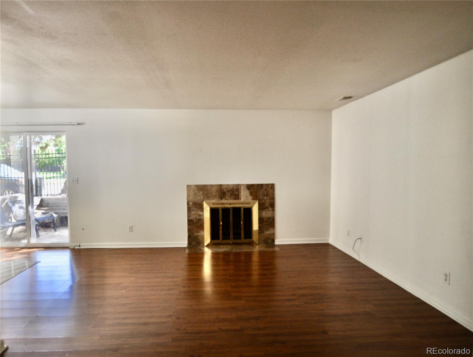MLS Image #4 for 12512 e cornell avenue,aurora, Colorado