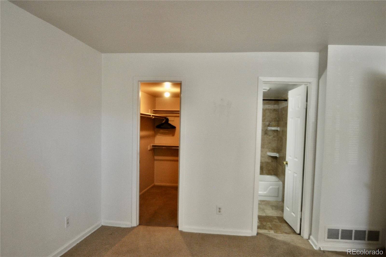 MLS Image #5 for 12512 e cornell avenue,aurora, Colorado