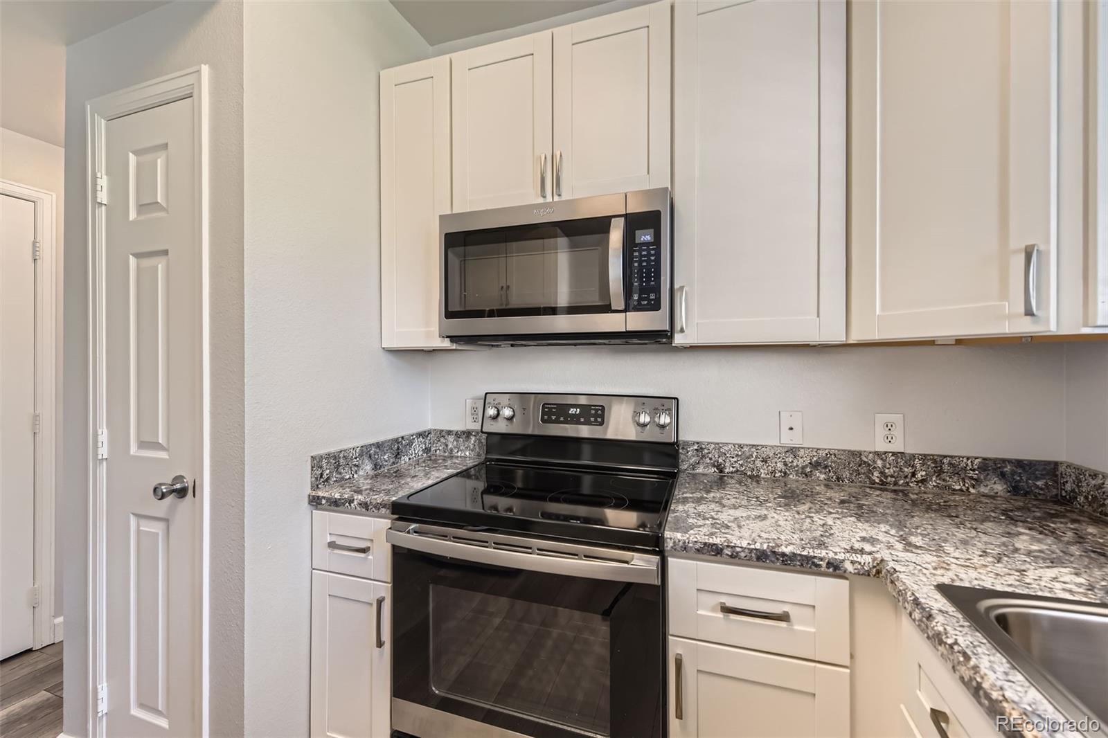 MLS Image #3 for 7433 s quail circle 1924,littleton, Colorado