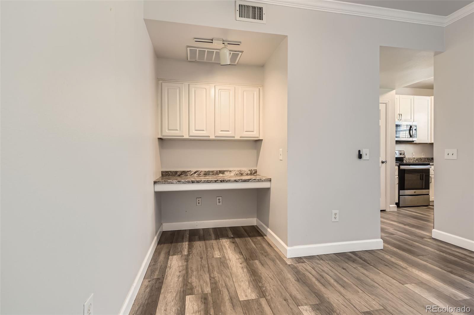 MLS Image #9 for 7433 s quail circle 1924,littleton, Colorado
