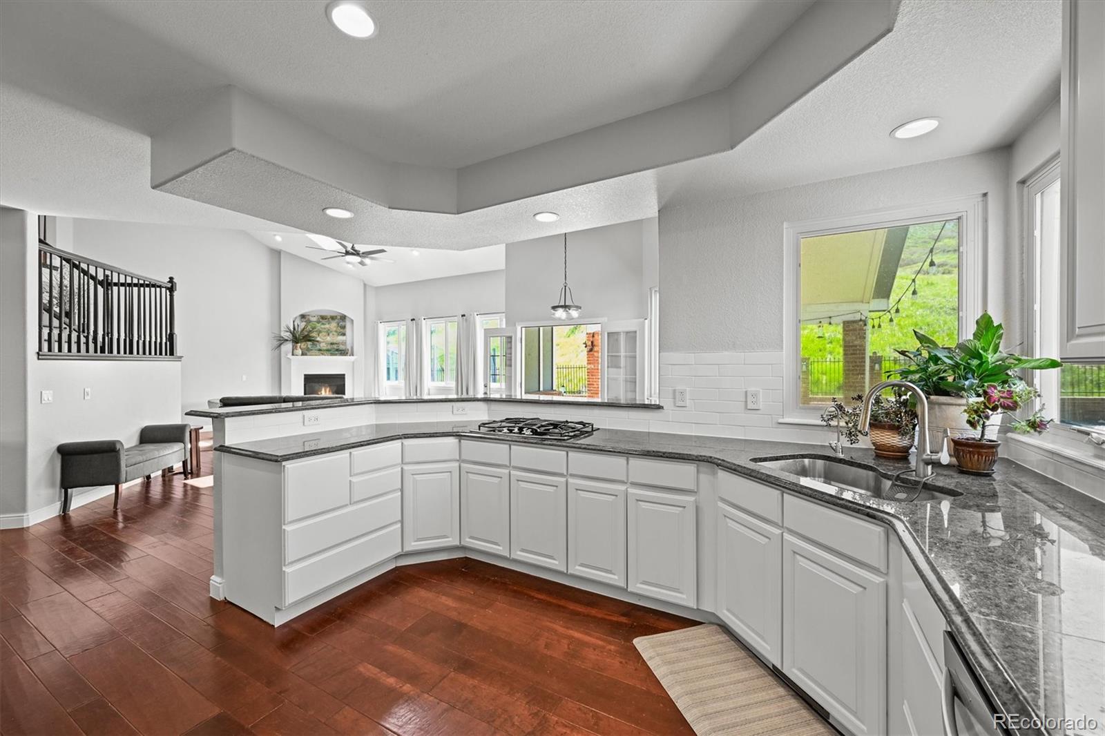 MLS Image #7 for 188 s rogers way,golden, Colorado