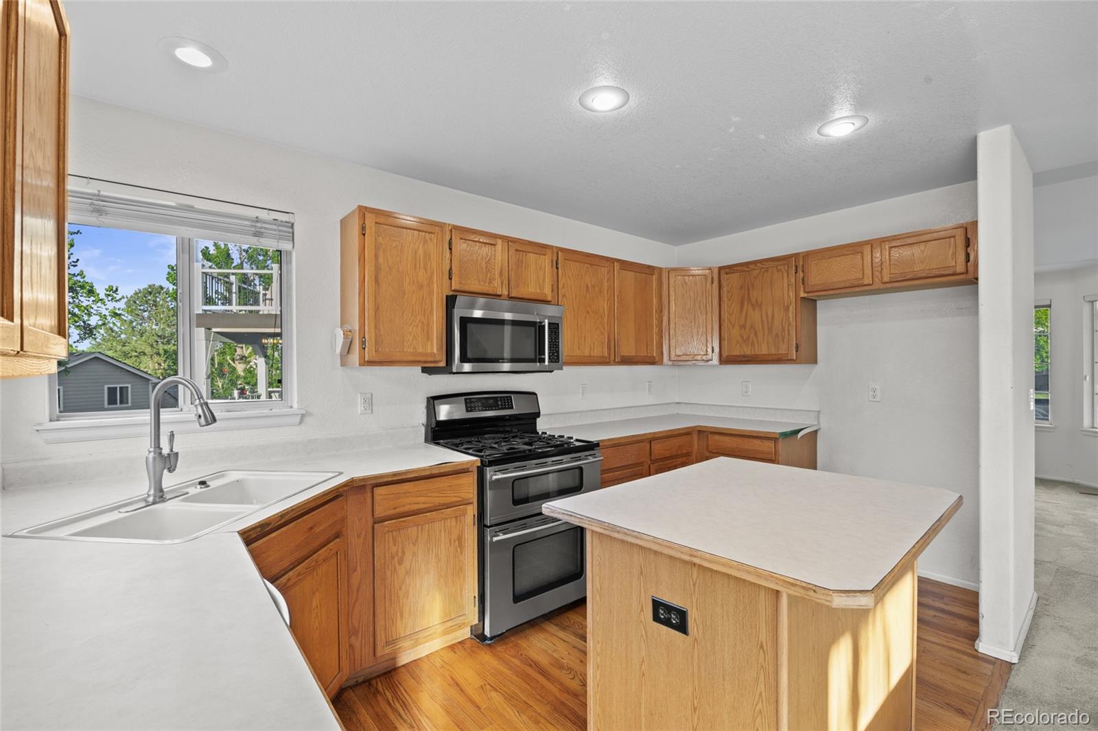 MLS Image #15 for 3087  deer creek trail,highlands ranch, Colorado