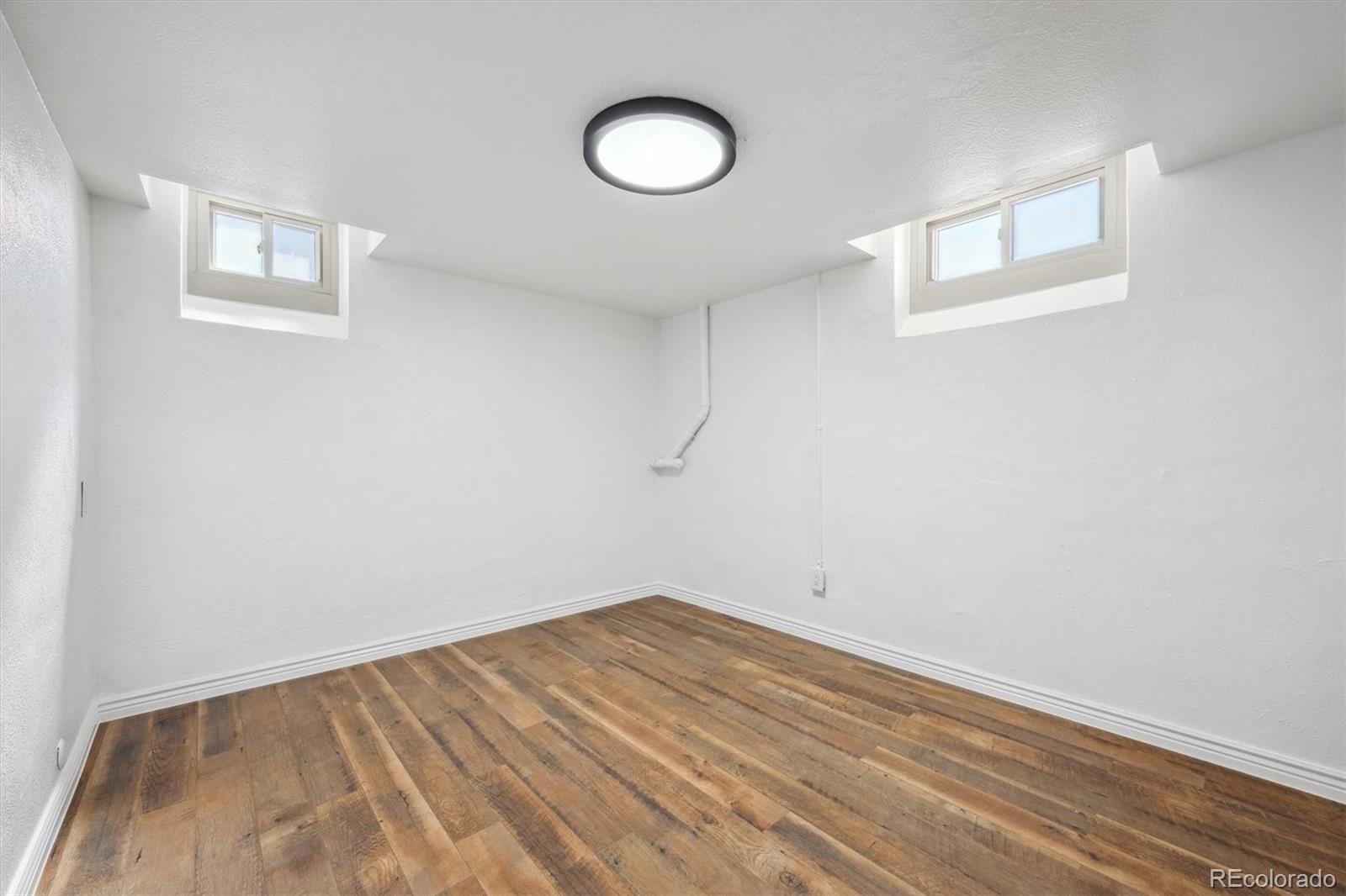 MLS Image #31 for 4434  grove street,denver, Colorado