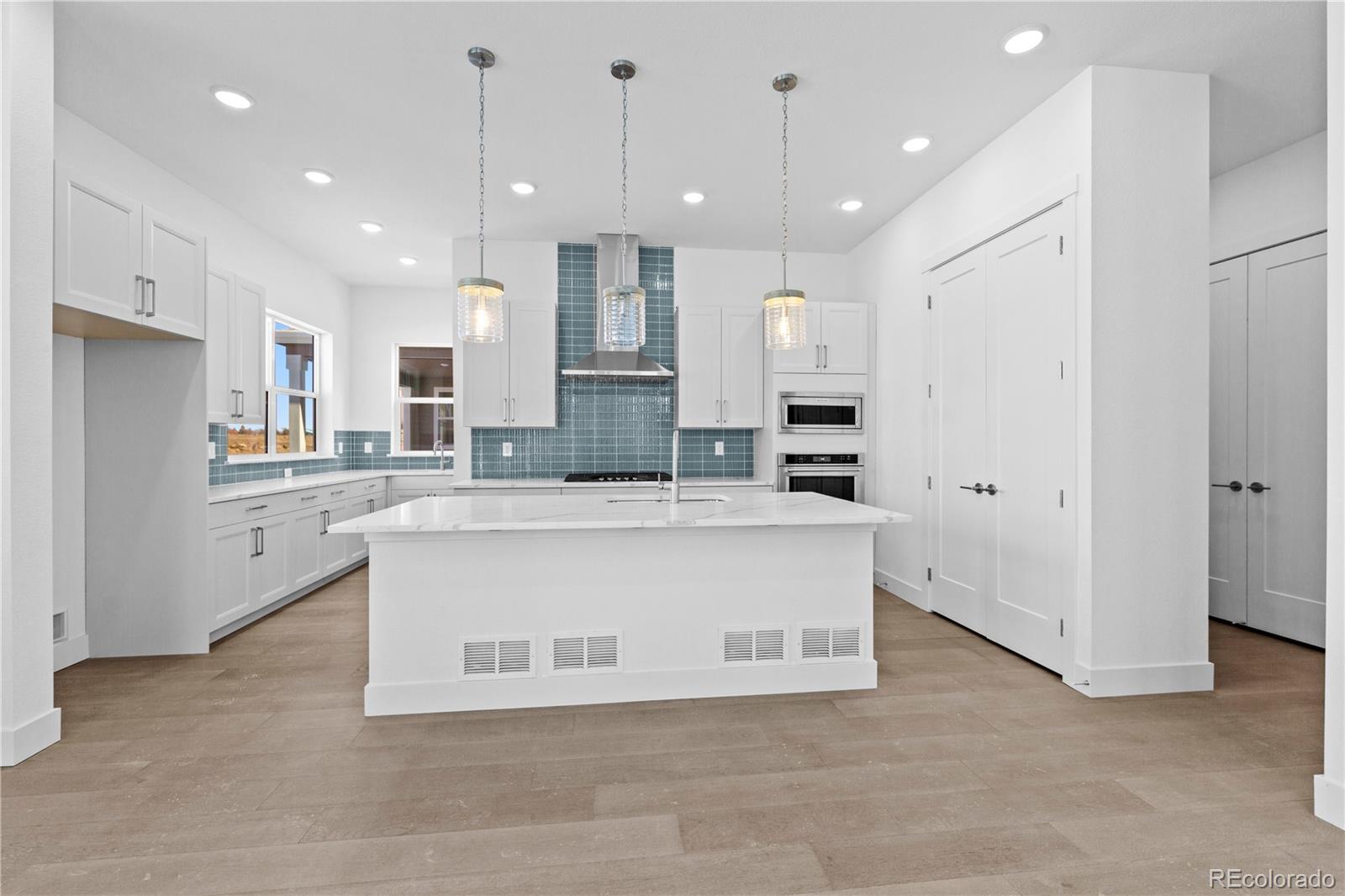 MLS Image #10 for 5625 w 141st lane,broomfield, Colorado
