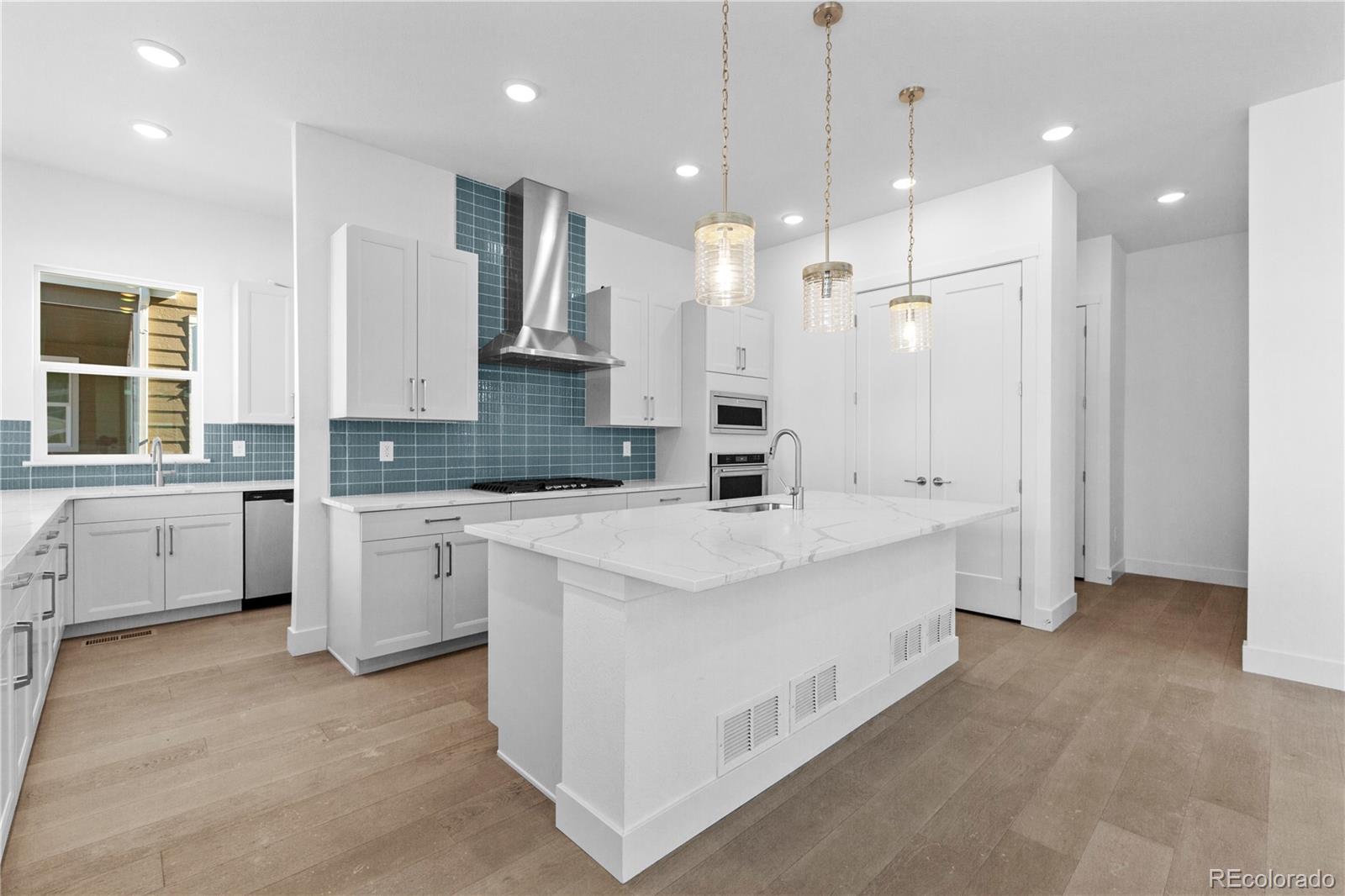 MLS Image #11 for 5625 w 141st lane,broomfield, Colorado